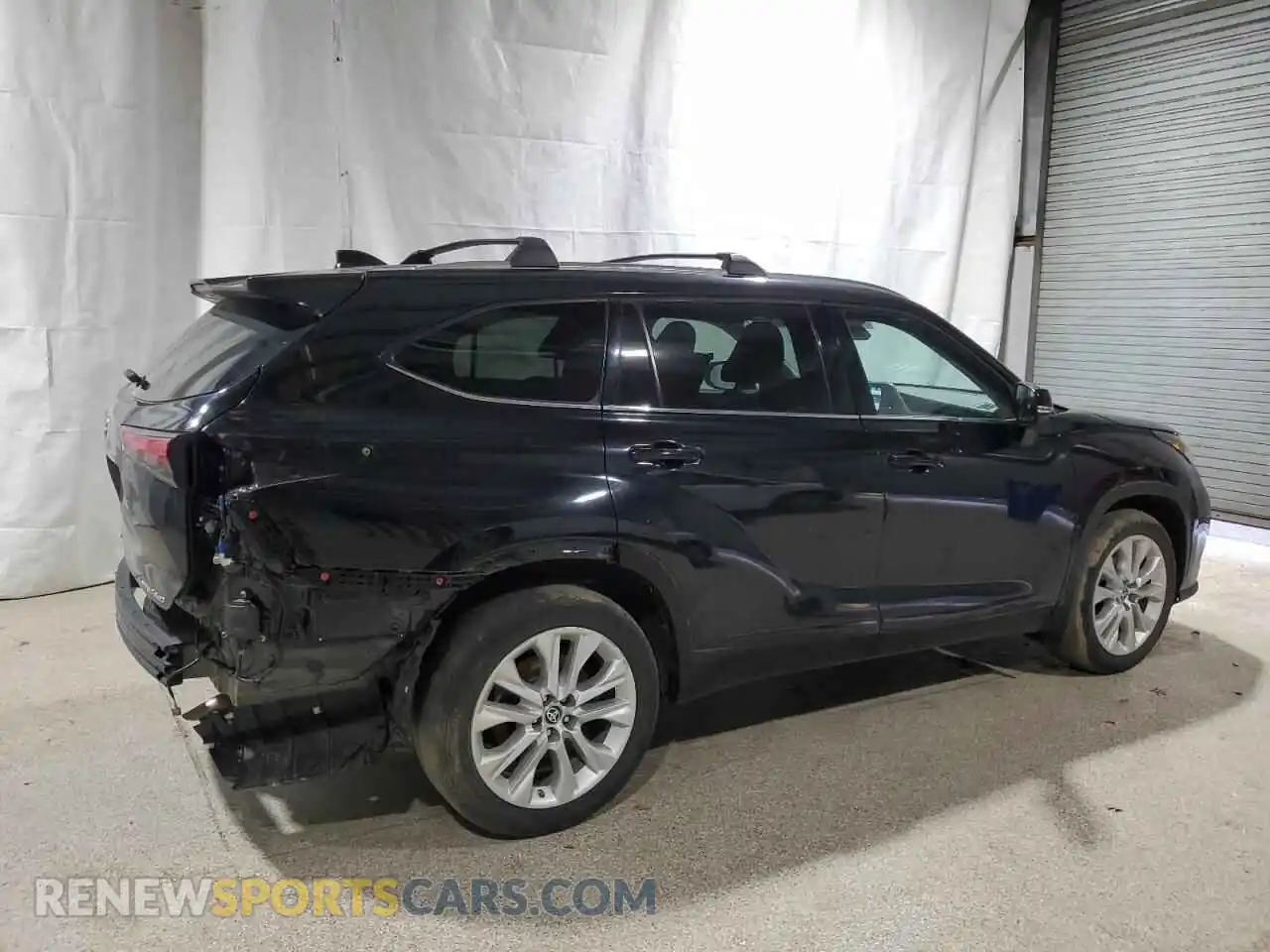 3 Photograph of a damaged car 5TDDZRBH8MS106519 TOYOTA HIGHLANDER 2021