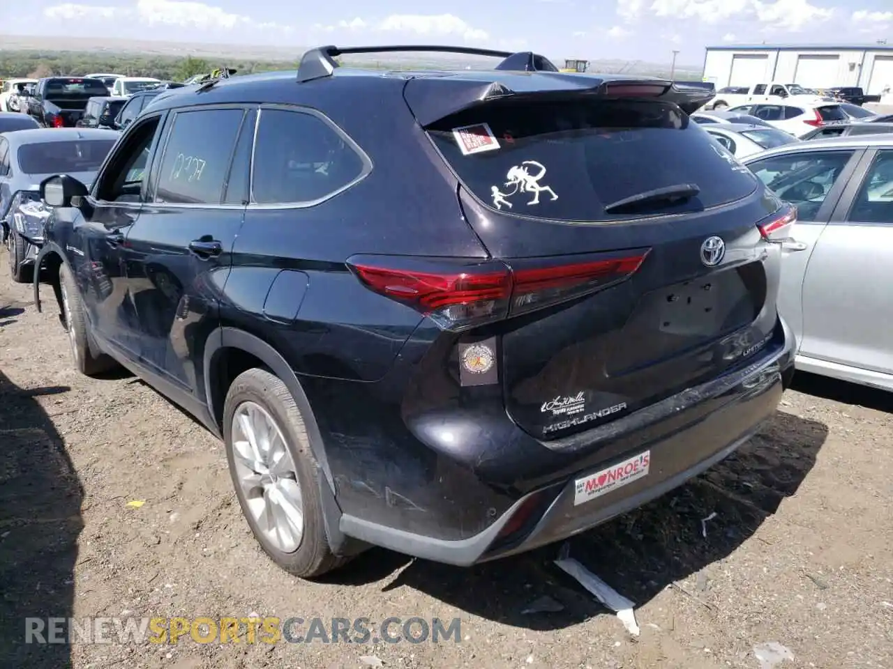 3 Фотография поврежденного автомобиля 5TDDZRBH9MS096566 TOYOTA HIGHLANDER 2021