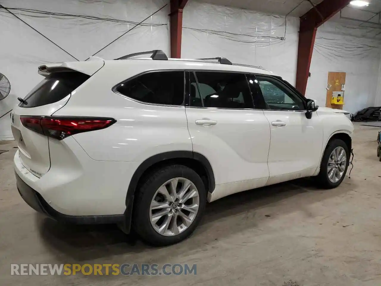 3 fotografías del automóvil dañado 5TDDZRBHXMS138453 TOYOTA HIGHLANDER 2021