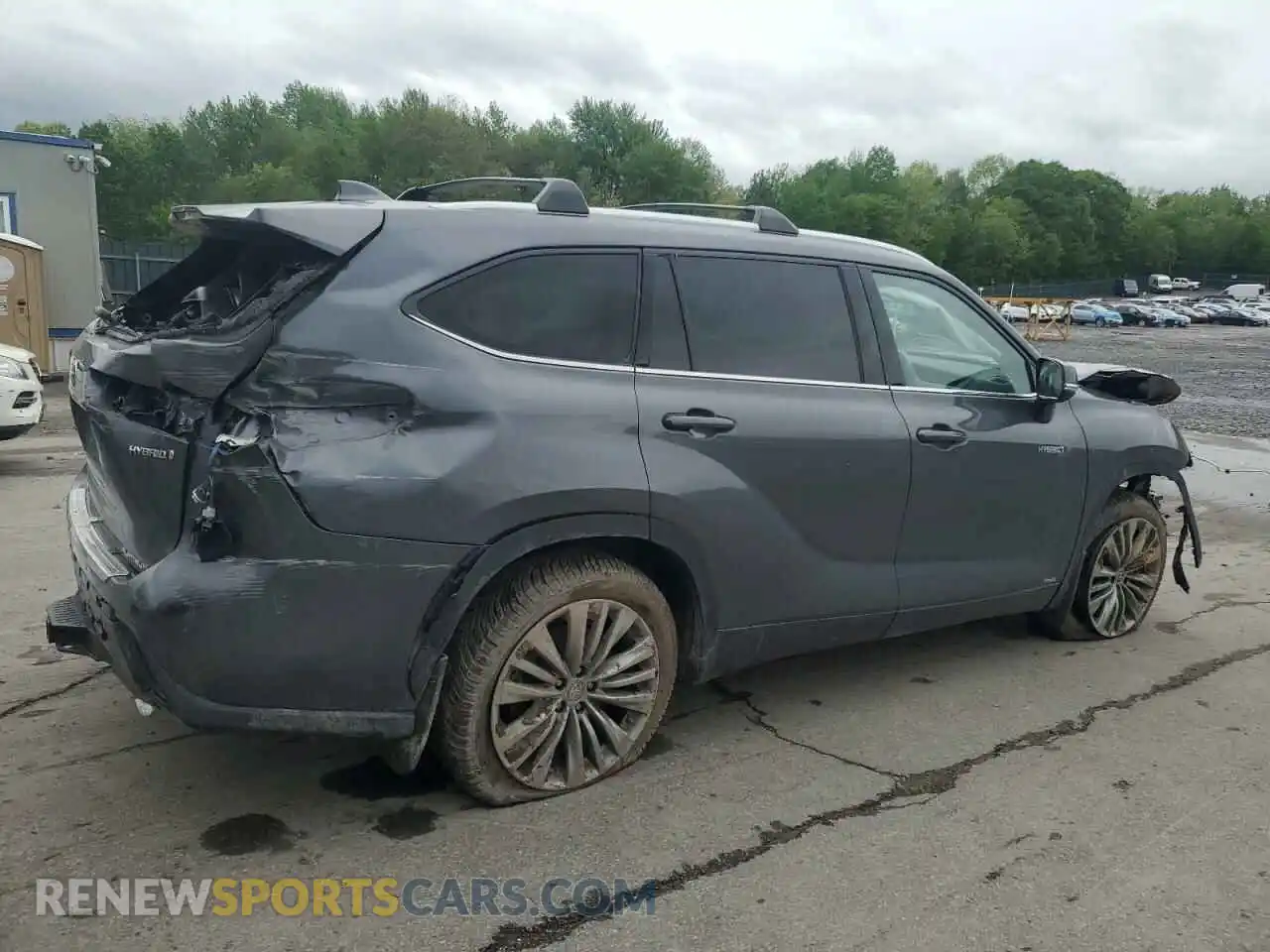 3 Photograph of a damaged car 5TDEBRCH2MS020372 TOYOTA HIGHLANDER 2021
