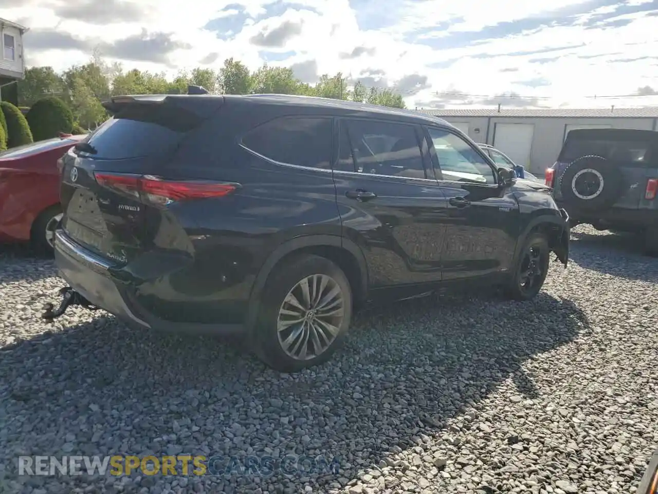 3 Photograph of a damaged car 5TDEBRCH2MS039794 TOYOTA HIGHLANDER 2021
