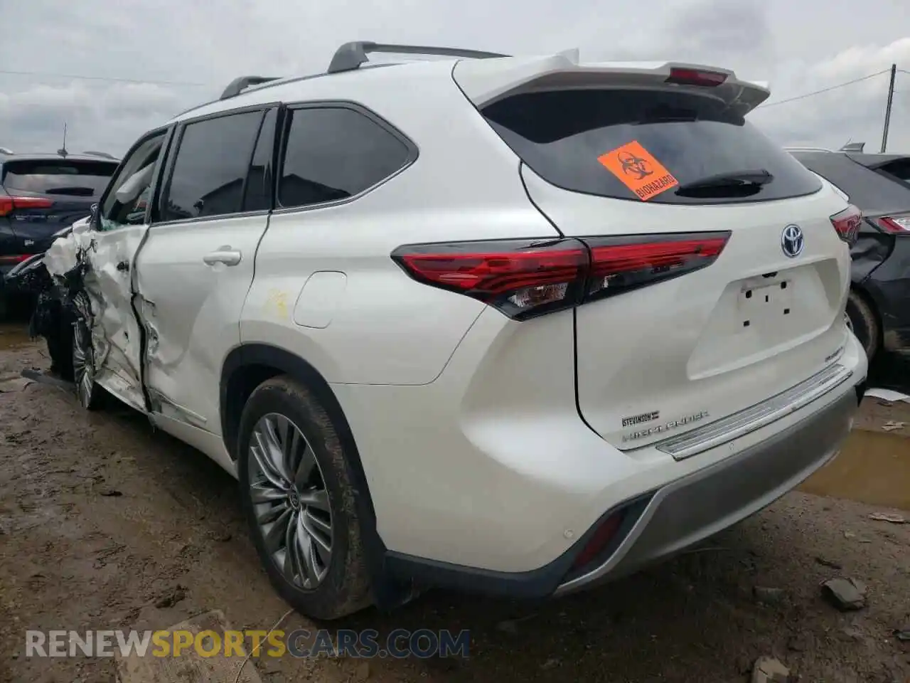 3 fotografías del automóvil dañado 5TDEBRCH3MS031798 TOYOTA HIGHLANDER 2021
