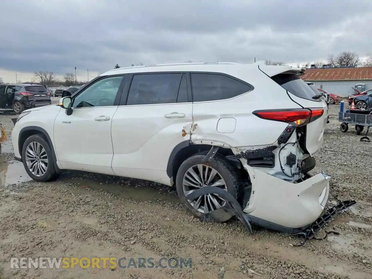 2 Photograph of a damaged car 5TDEBRCH6MS059174 TOYOTA HIGHLANDER 2021