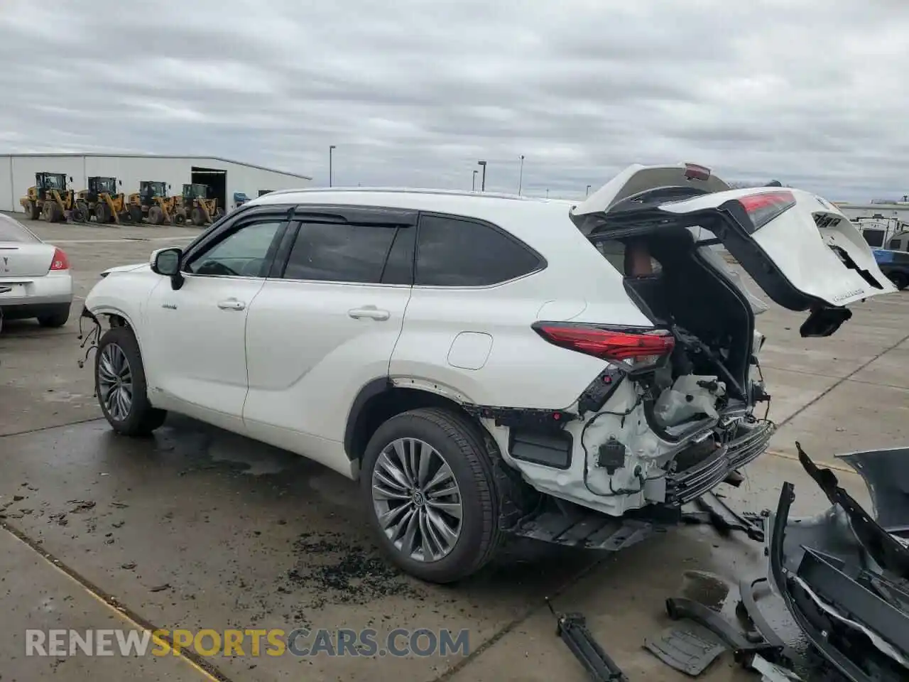 2 Photograph of a damaged car 5TDEBRCH8MS040626 TOYOTA HIGHLANDER 2021