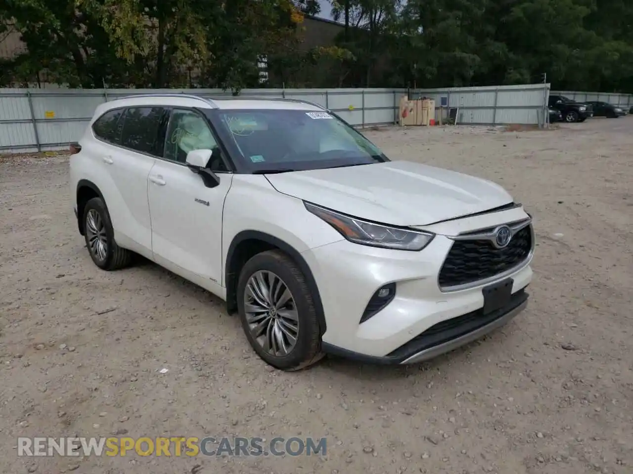 1 Photograph of a damaged car 5TDEBRCH9MS044152 TOYOTA HIGHLANDER 2021