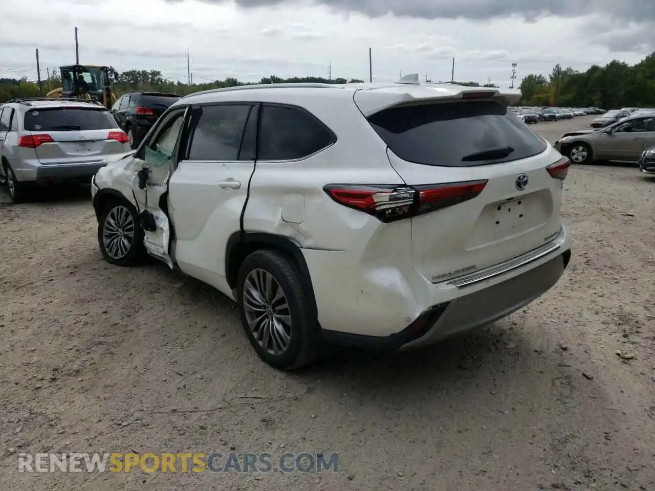 3 Photograph of a damaged car 5TDEBRCH9MS044152 TOYOTA HIGHLANDER 2021