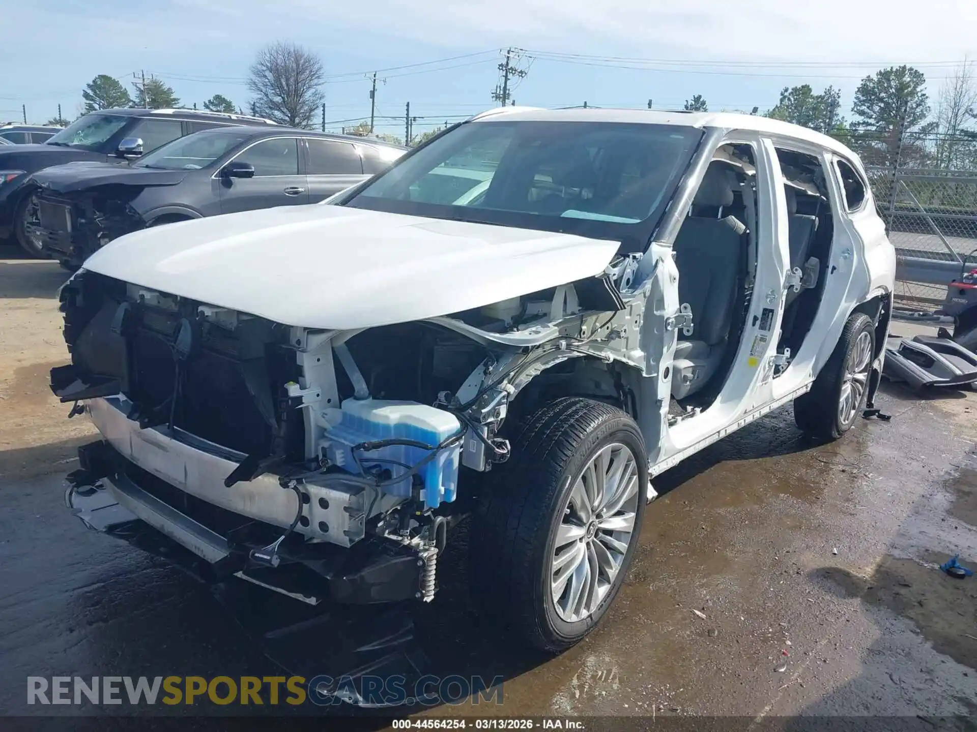 2 Photograph of a damaged car 5TDFZRAH3MS053965 TOYOTA HIGHLANDER 2021