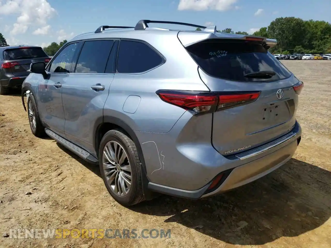 3 Photograph of a damaged car 5TDFZRAH8MS078814 TOYOTA HIGHLANDER 2021