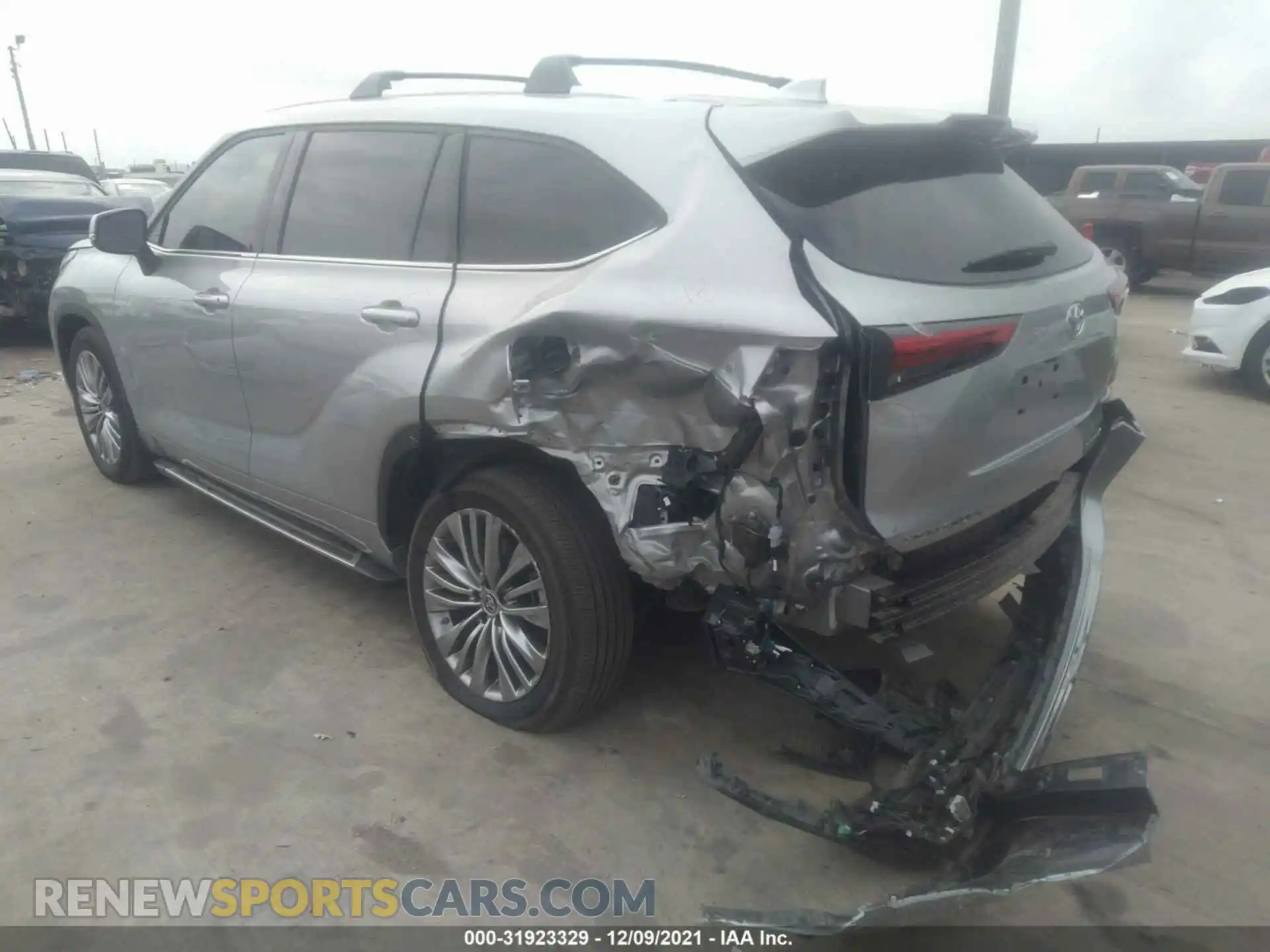 3 fotografías del automóvil dañado 5TDFZRAH9MS038421 TOYOTA HIGHLANDER 2021