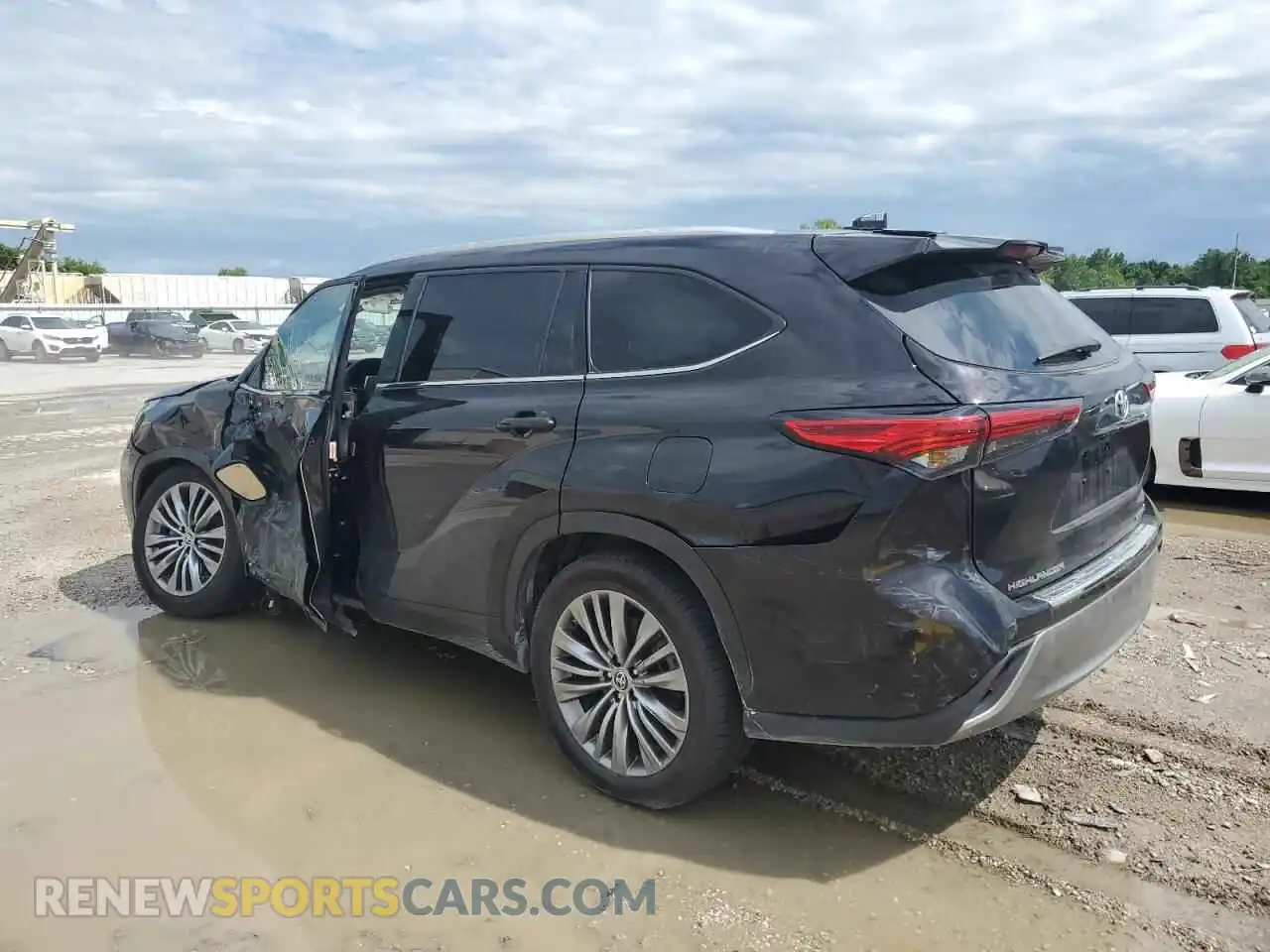 2 Photograph of a damaged car 5TDFZRAH9MS074786 TOYOTA HIGHLANDER 2021