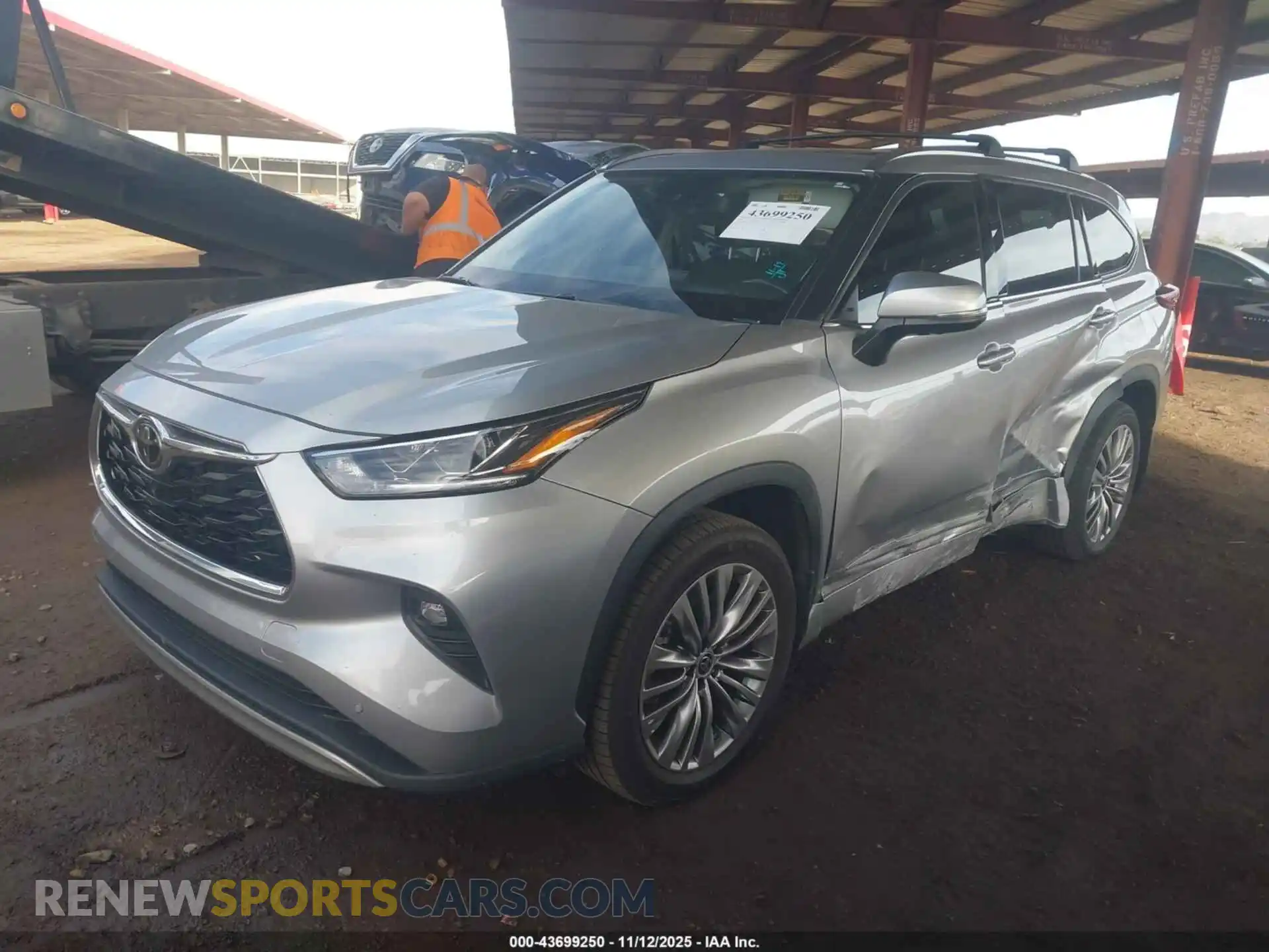 2 Photograph of a damaged car 5TDFZRAH9MS079311 TOYOTA HIGHLANDER 2021