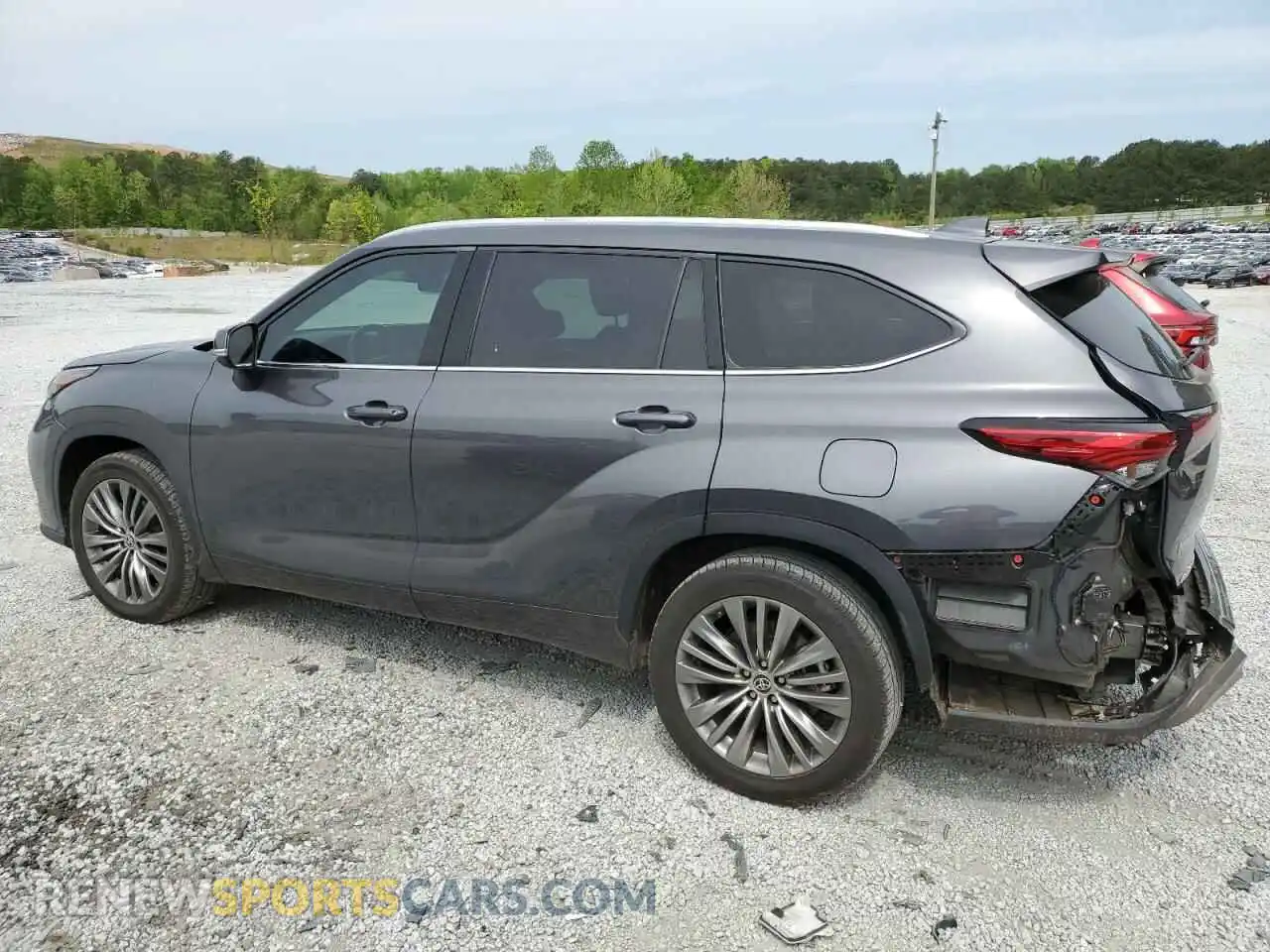 2 Photograph of a damaged car 5TDFZRAH9MS088994 TOYOTA HIGHLANDER 2021