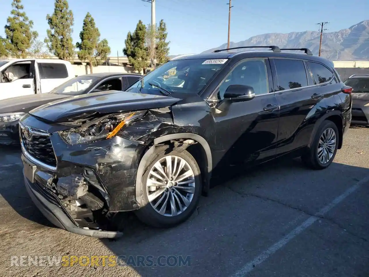 1 Photograph of a damaged car 5TDFZRAHXMS057446 TOYOTA HIGHLANDER 2021