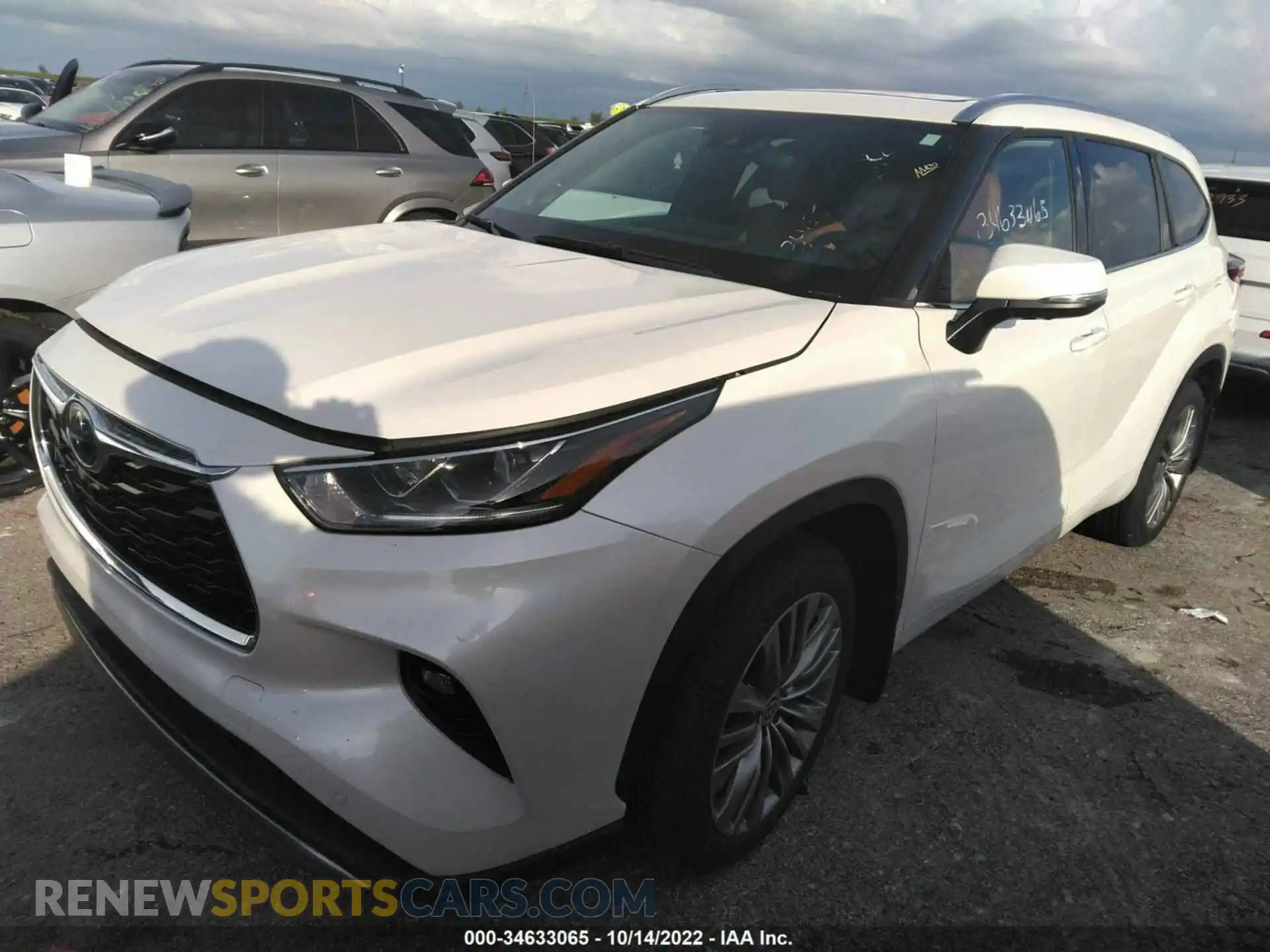 2 Photograph of a damaged car 5TDFZRBH2MS071727 TOYOTA HIGHLANDER 2021