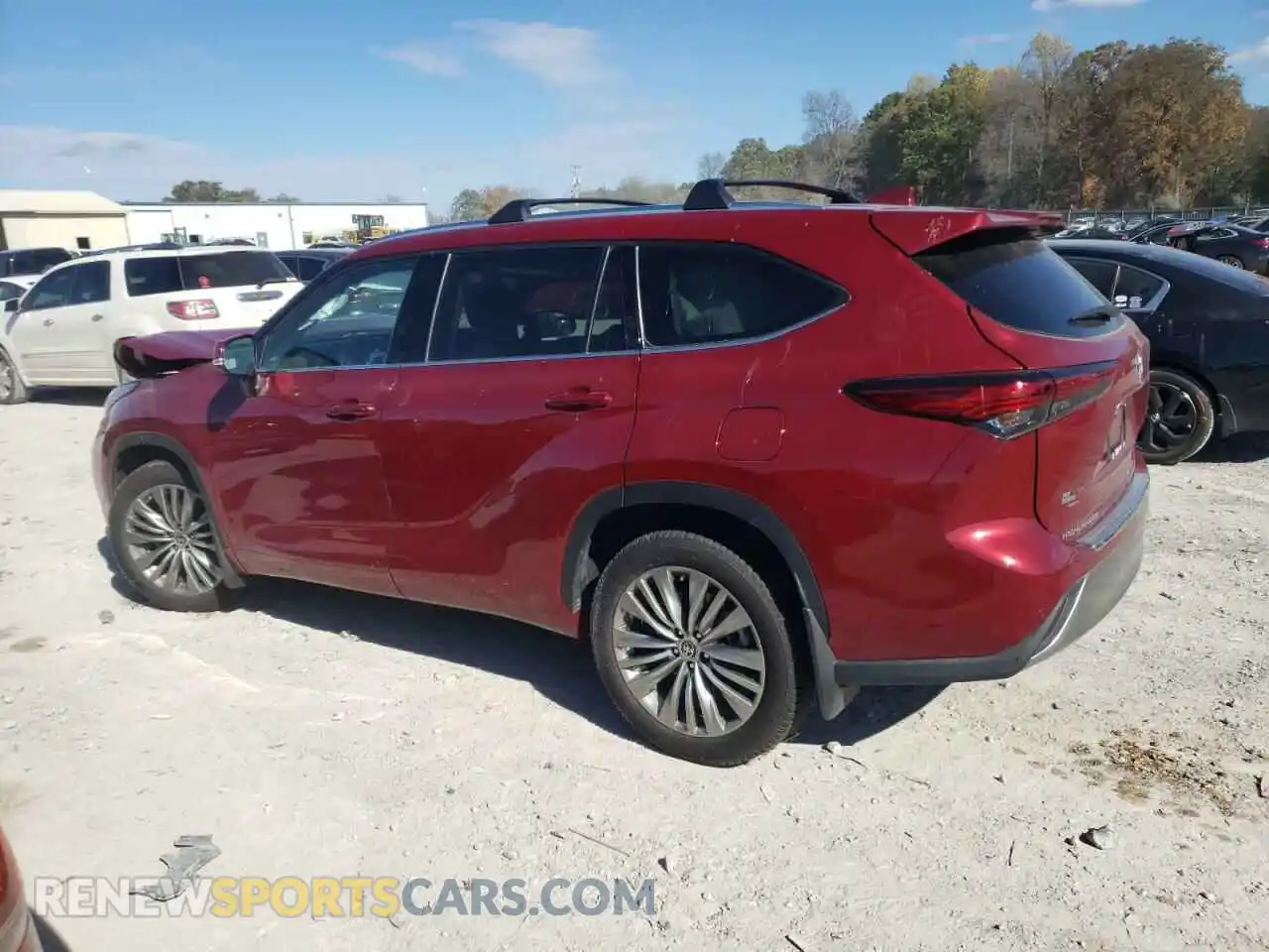 2 Photograph of a damaged car 5TDFZRBH4MS136027 TOYOTA HIGHLANDER 2021