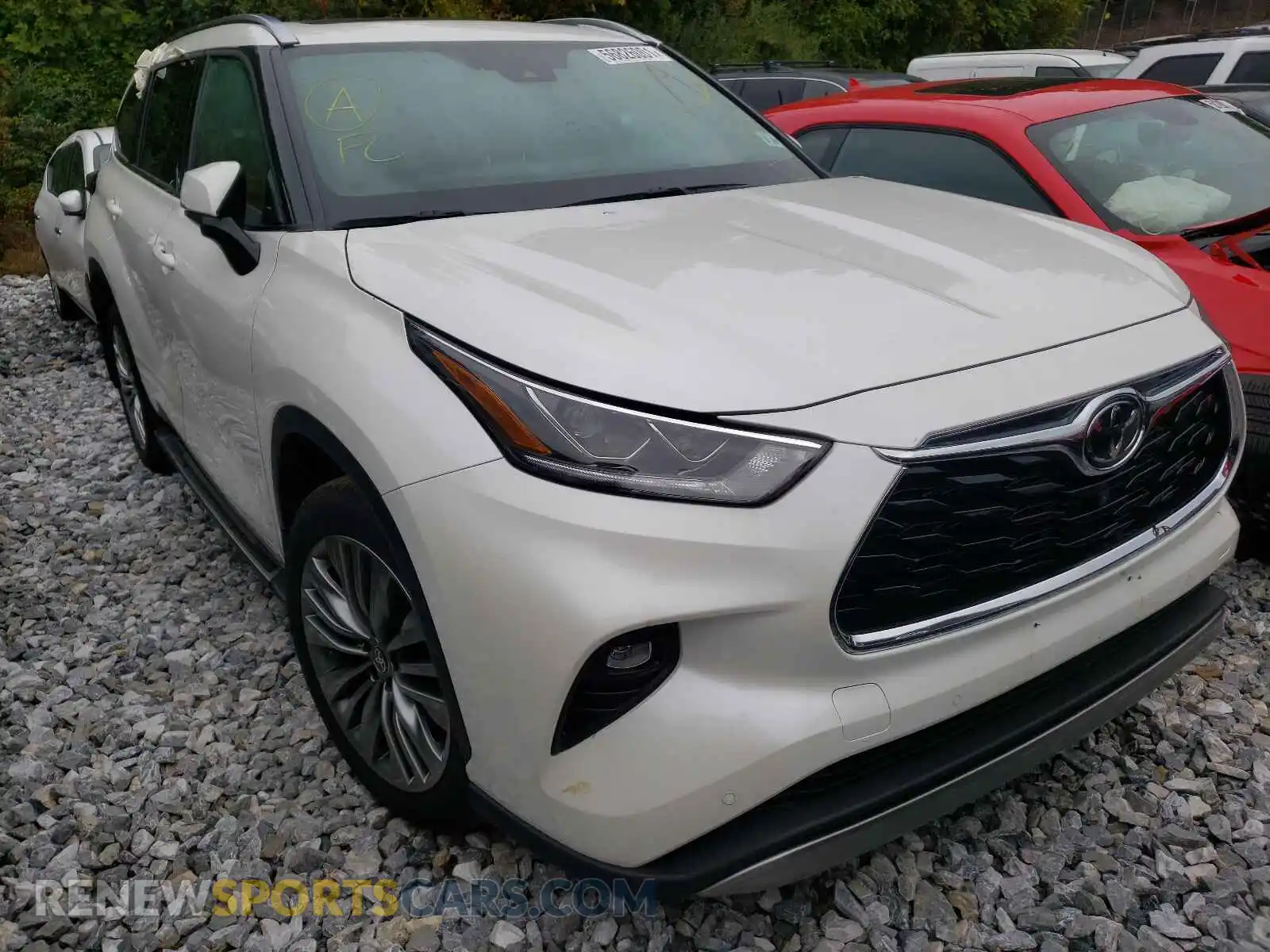 1 Photograph of a damaged car 5TDFZRBH7MS095926 TOYOTA HIGHLANDER 2021