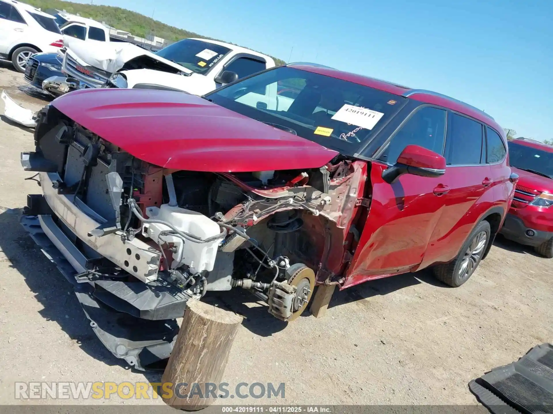 2 Photograph of a damaged car 5TDFZRBH7MS150052 TOYOTA HIGHLANDER 2021