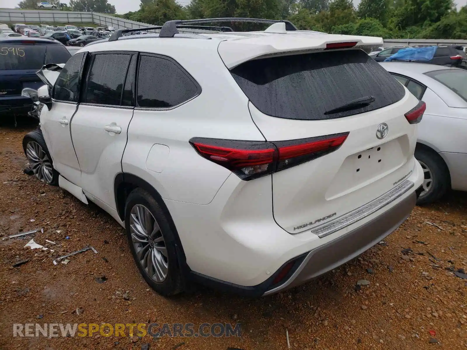 3 Photograph of a damaged car 5TDFZRBH8MS060571 TOYOTA HIGHLANDER 2021
