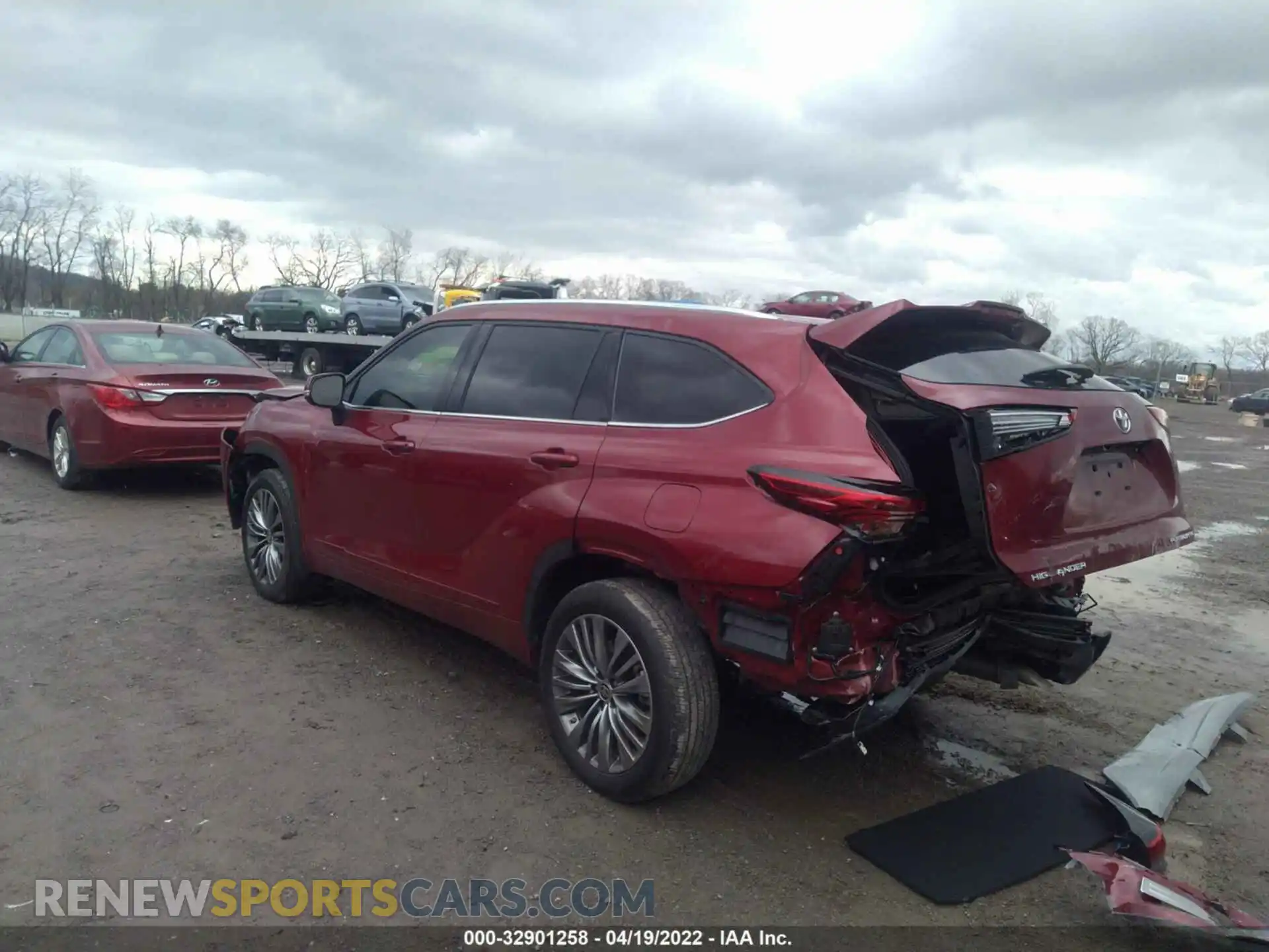3 Photograph of a damaged car 5TDFZRBH8MS143577 TOYOTA HIGHLANDER 2021