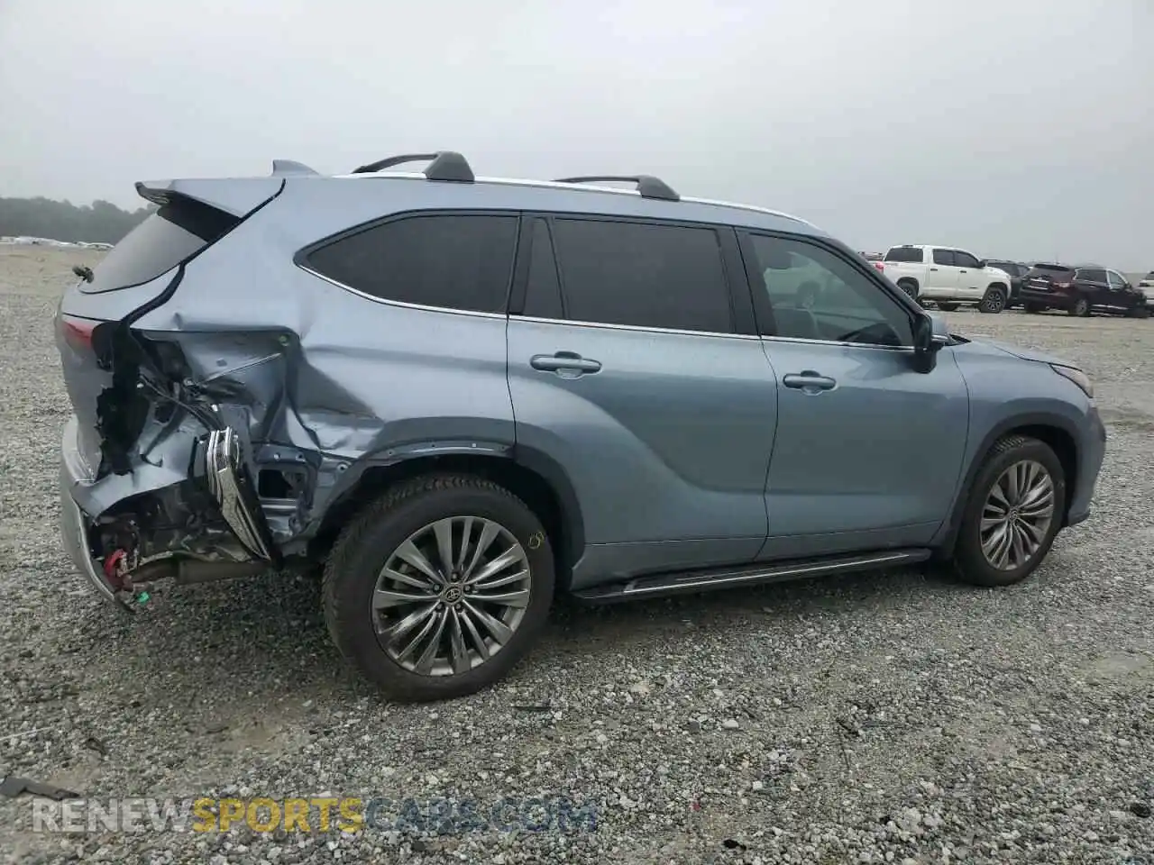 3 Photograph of a damaged car 5TDFZRBH9MS069473 TOYOTA HIGHLANDER 2021