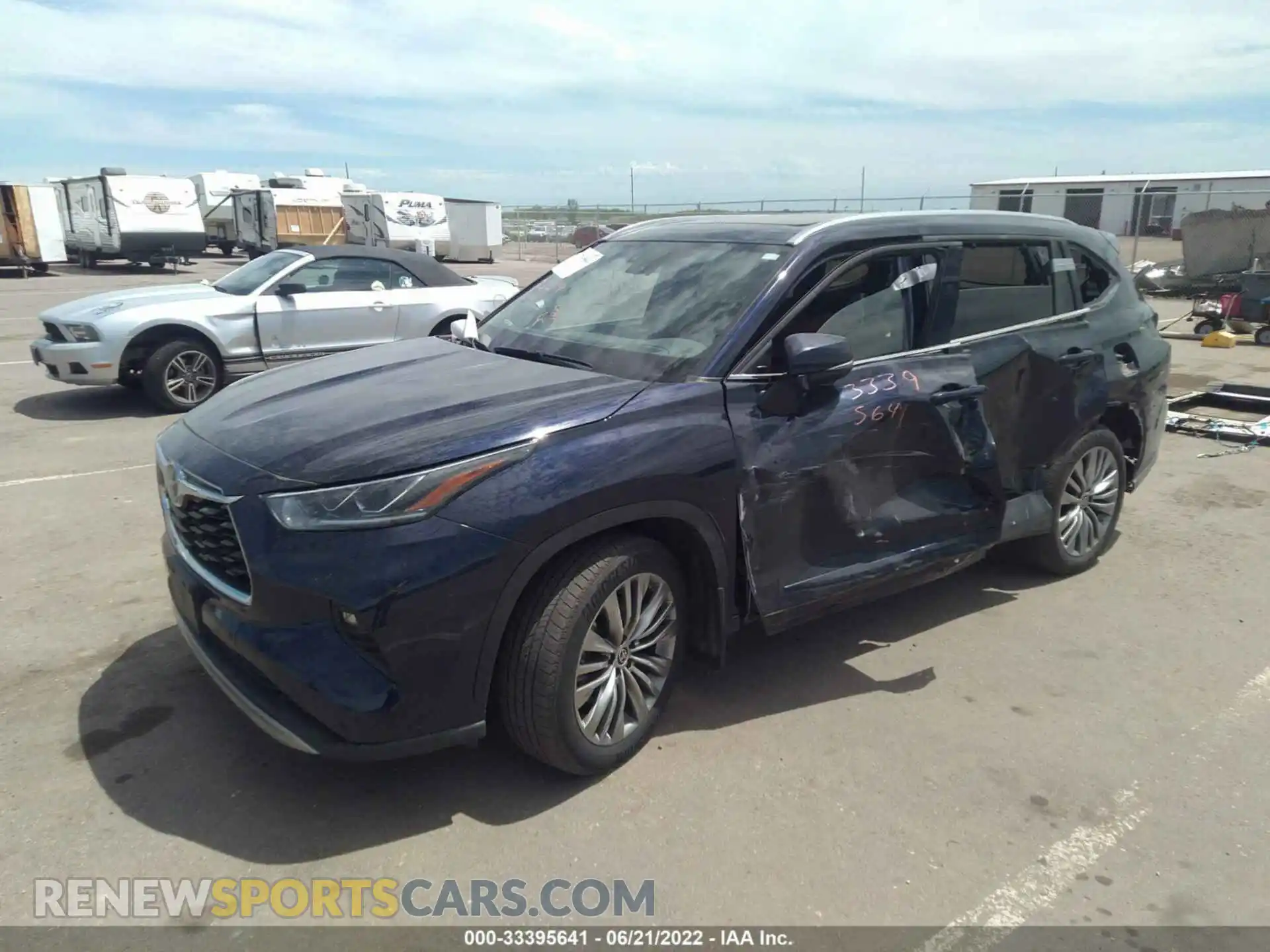 2 fotografías del automóvil dañado 5TDFZRBH9MS102892 TOYOTA HIGHLANDER 2021