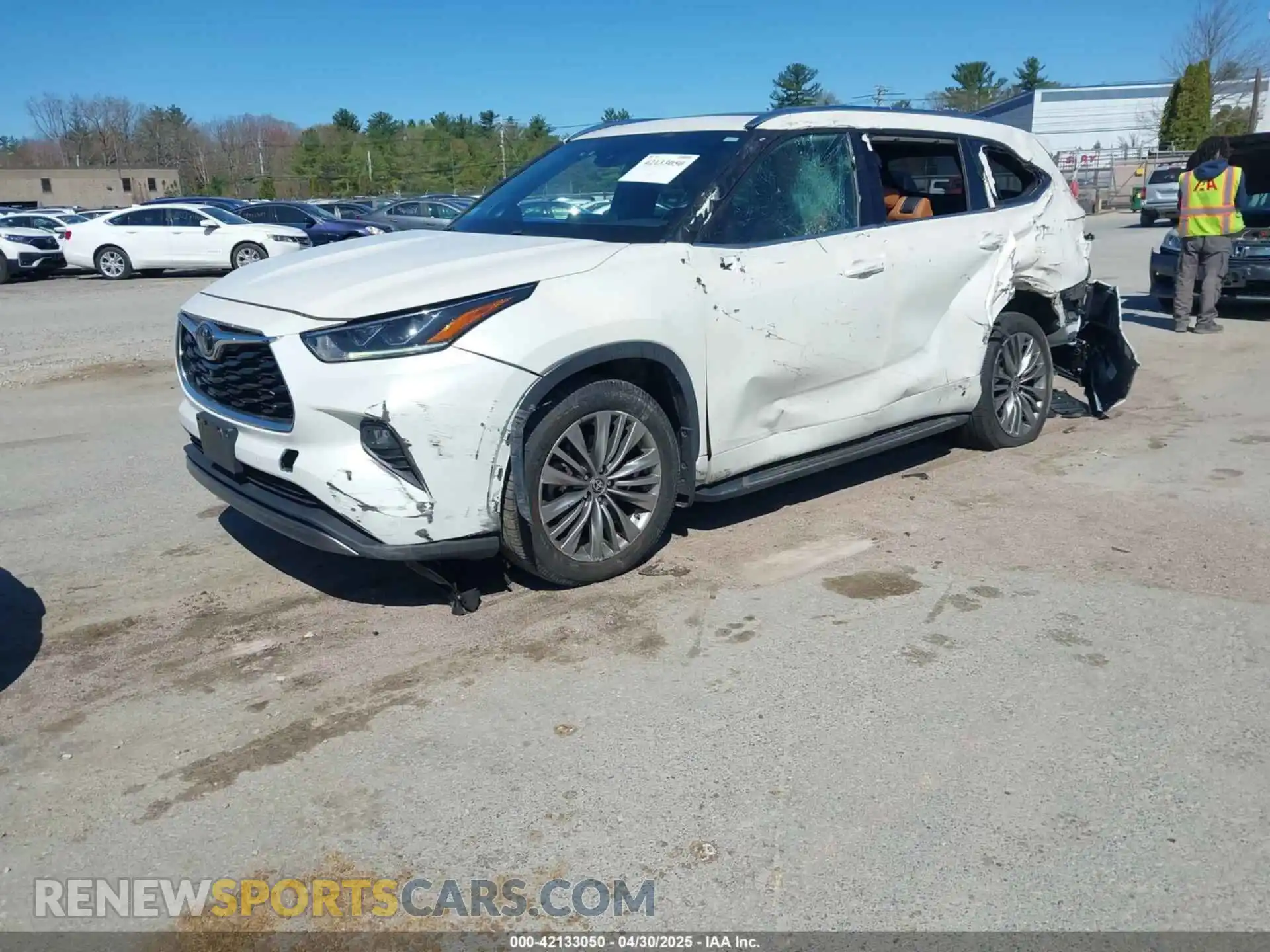 2 Photograph of a damaged car 5TDFZRBHXMS080062 TOYOTA HIGHLANDER 2021