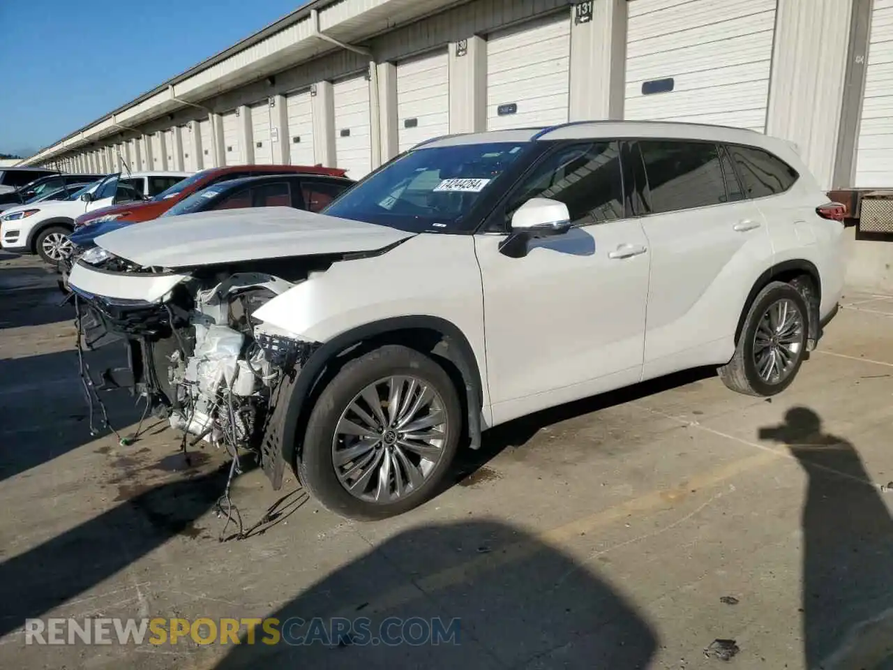 1 Photograph of a damaged car 5TDFZRBHXMS097931 TOYOTA HIGHLANDER 2021