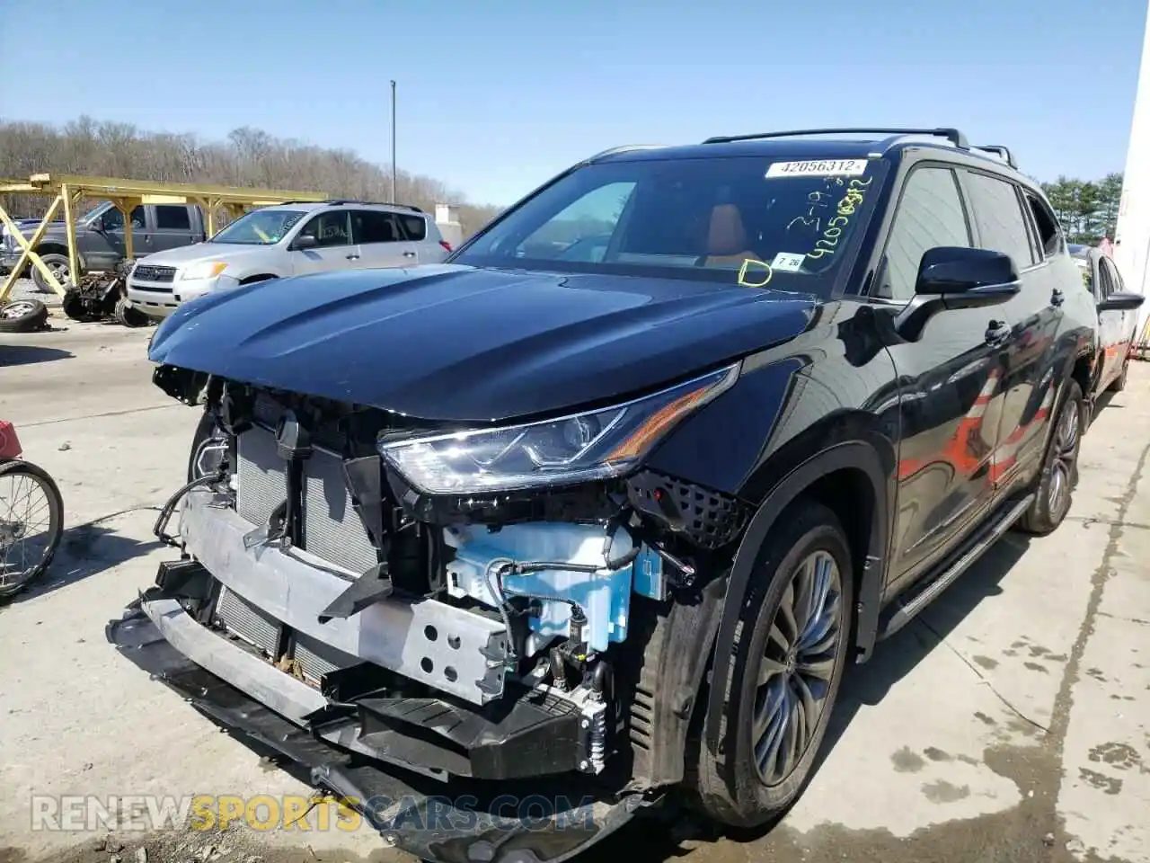 2 Photograph of a damaged car 5TDFZRBHXMS124674 TOYOTA HIGHLANDER 2021