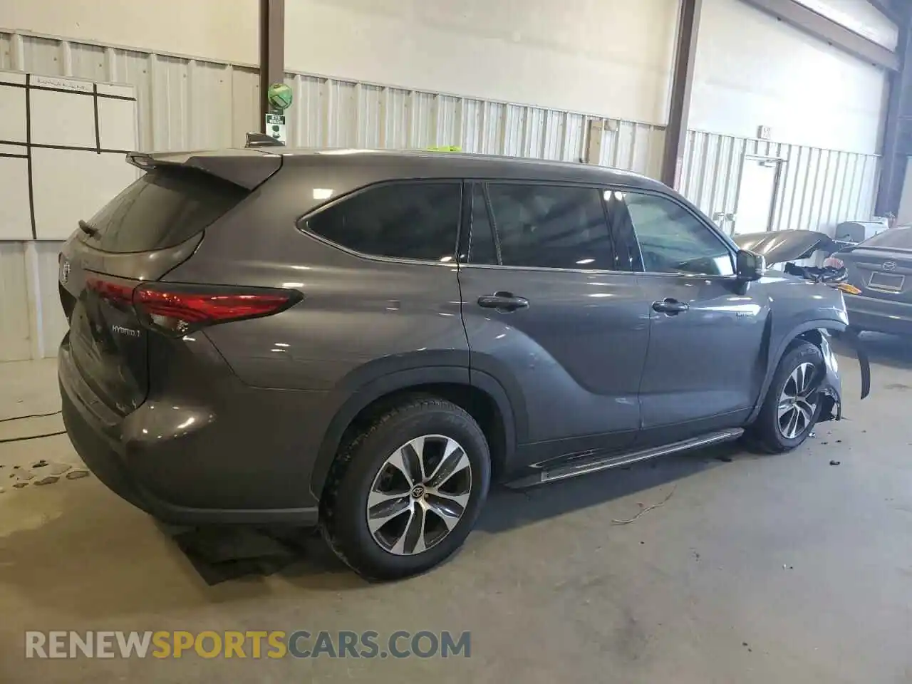 3 Photograph of a damaged car 5TDGARAH0MS008414 TOYOTA HIGHLANDER 2021