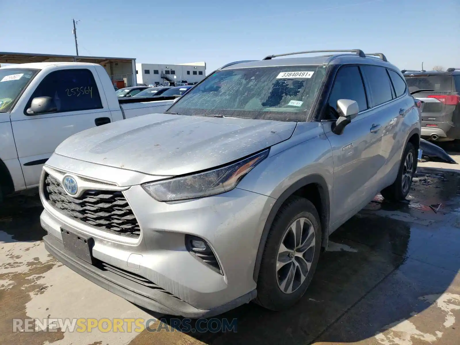 2 Photograph of a damaged car 5TDGARAH1MS503883 TOYOTA HIGHLANDER 2021