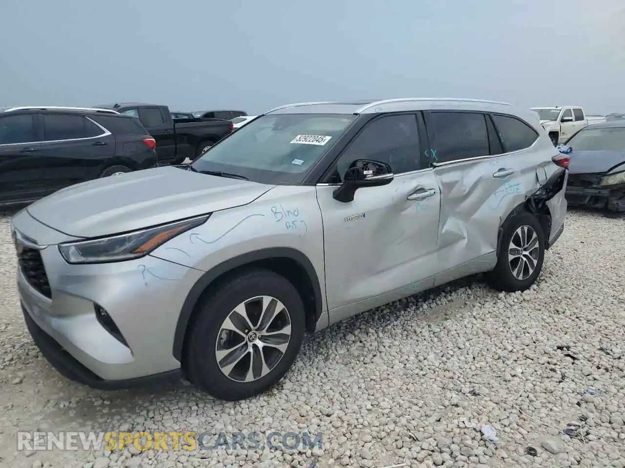 1 Photograph of a damaged car 5TDGARAH7MS011620 TOYOTA HIGHLANDER 2021