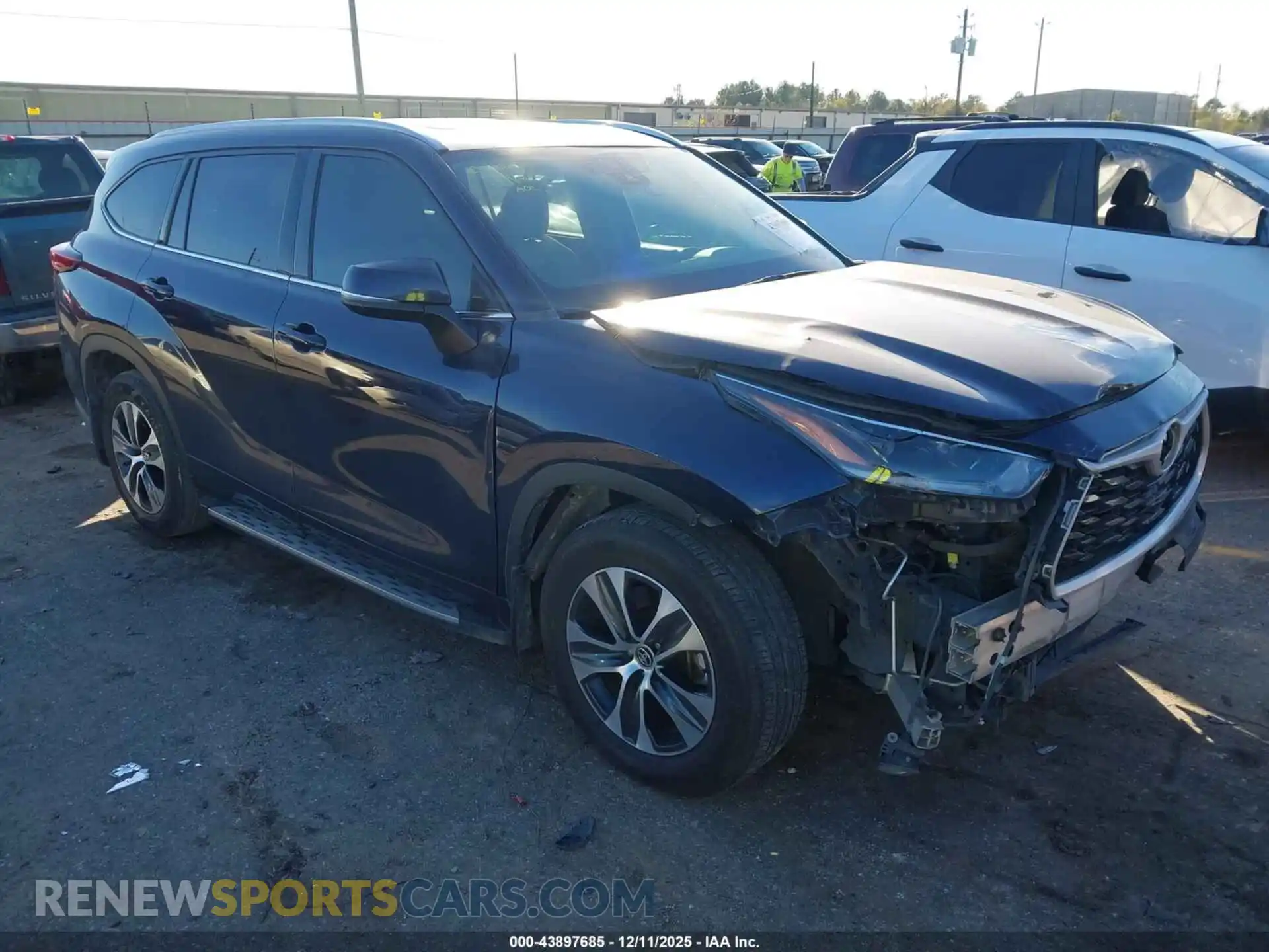 1 Фотография поврежденного автомобиля 5TDGARAH9MS010940 TOYOTA HIGHLANDER 2021