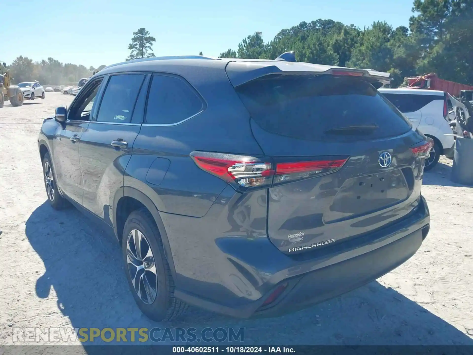 3 Photograph of a damaged car 5TDGARAHXMS503476 TOYOTA HIGHLANDER 2021