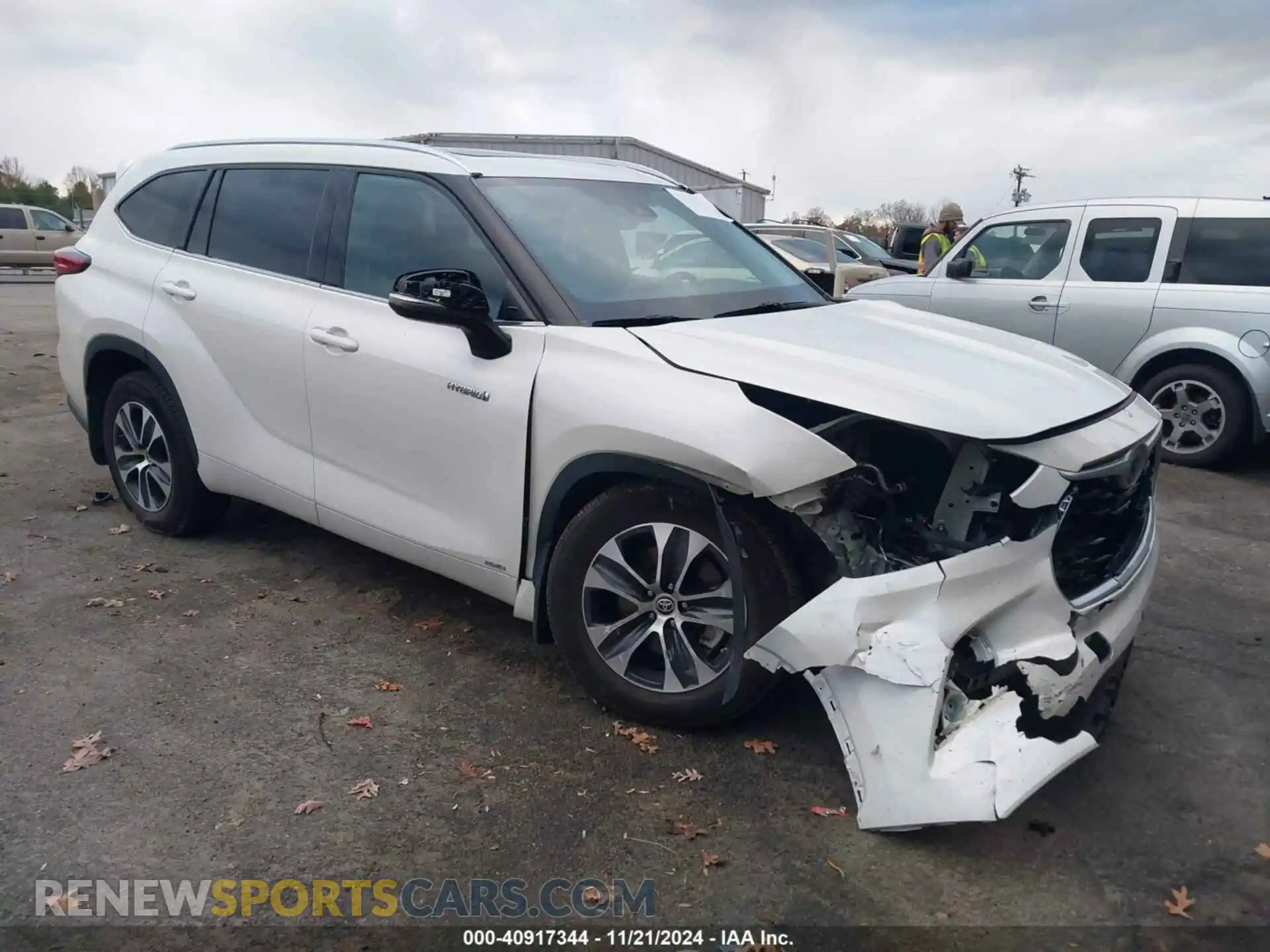 1 Photograph of a damaged car 5TDGBRCH5MS528005 TOYOTA HIGHLANDER 2021