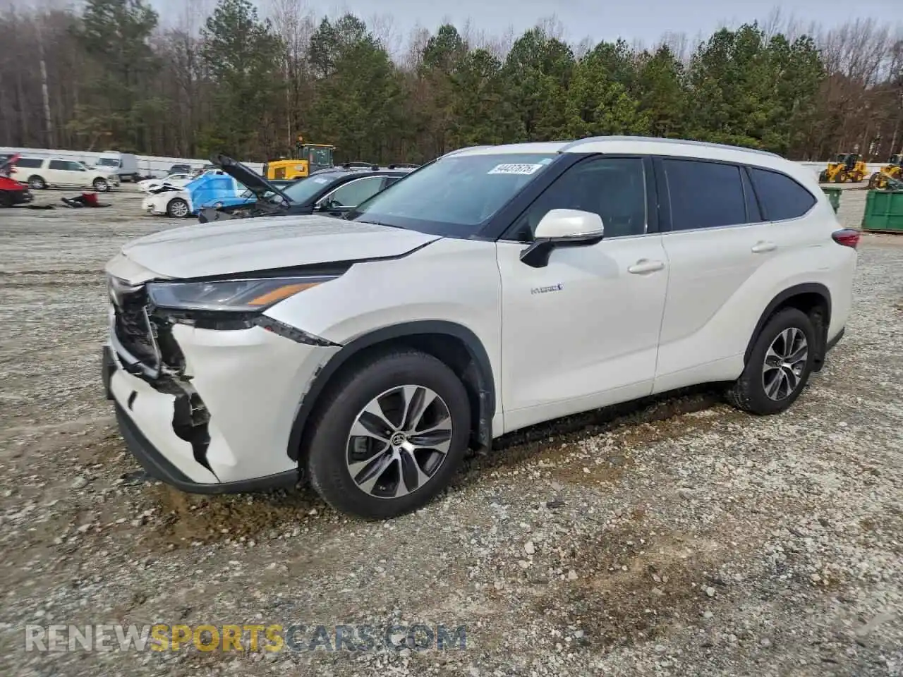 1 Photograph of a damaged car 5TDGBRCH6MS050855 TOYOTA HIGHLANDER 2021