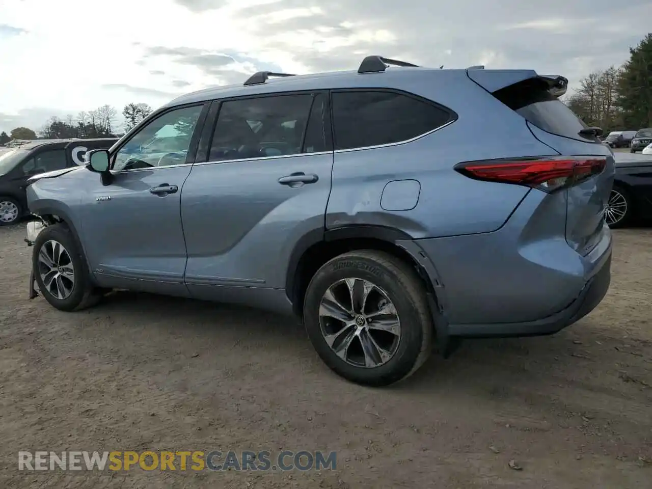 2 fotografías del automóvil dañado 5TDGBRCH6MS066599 TOYOTA HIGHLANDER 2021
