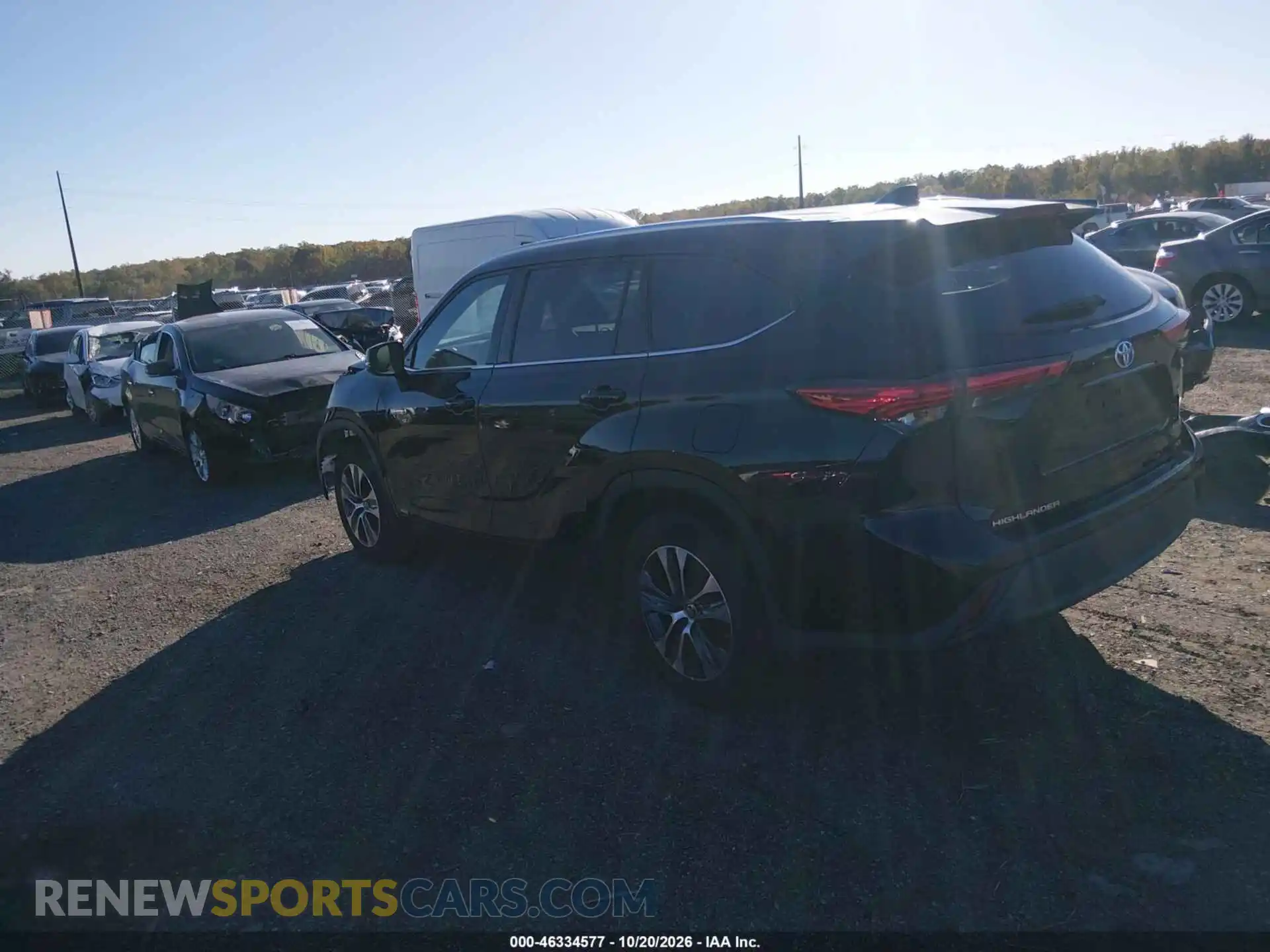 3 Photograph of a damaged car 5TDGBRCH6MS534735 TOYOTA HIGHLANDER 2021