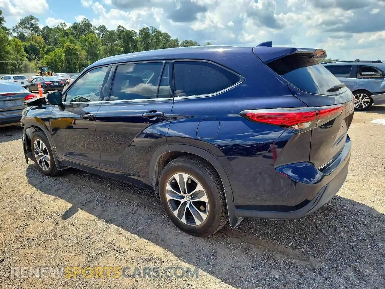 2 Photograph of a damaged car 5TDGZRAH0MS033855 TOYOTA HIGHLANDER 2021