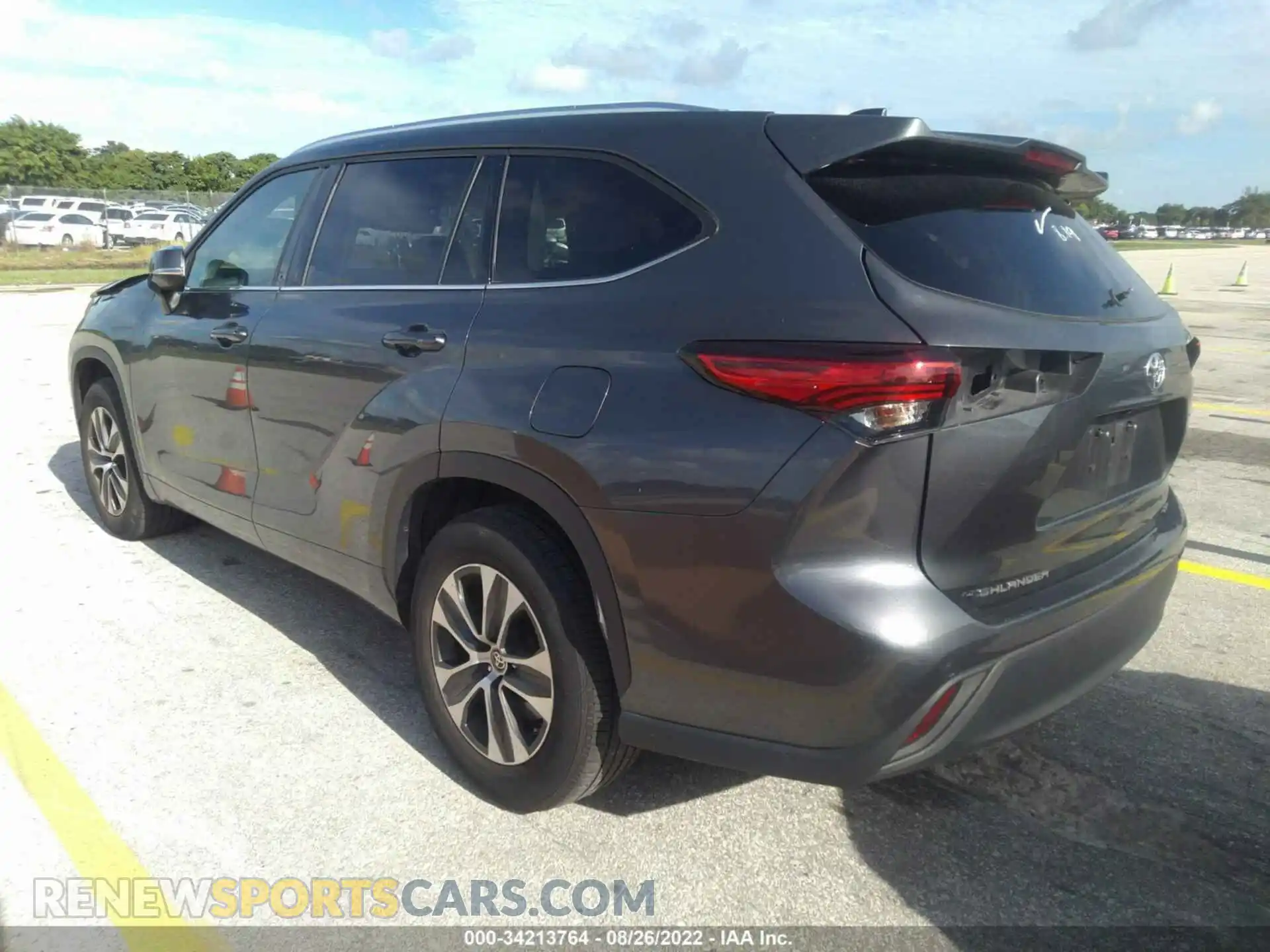 3 Фотография поврежденного автомобиля 5TDGZRAH0MS037520 TOYOTA HIGHLANDER 2021