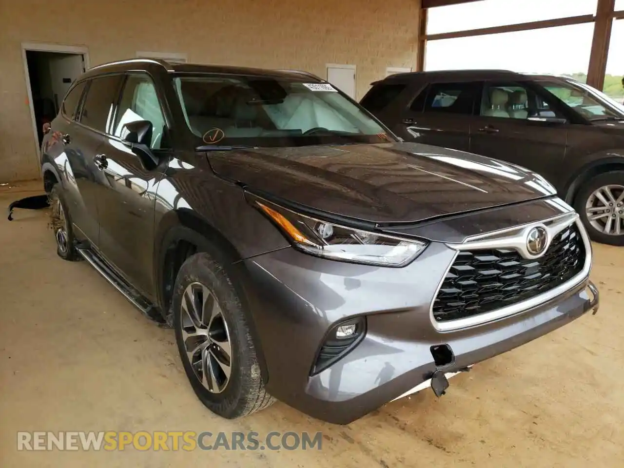 1 Photograph of a damaged car 5TDGZRAH0MS040949 TOYOTA HIGHLANDER 2021
