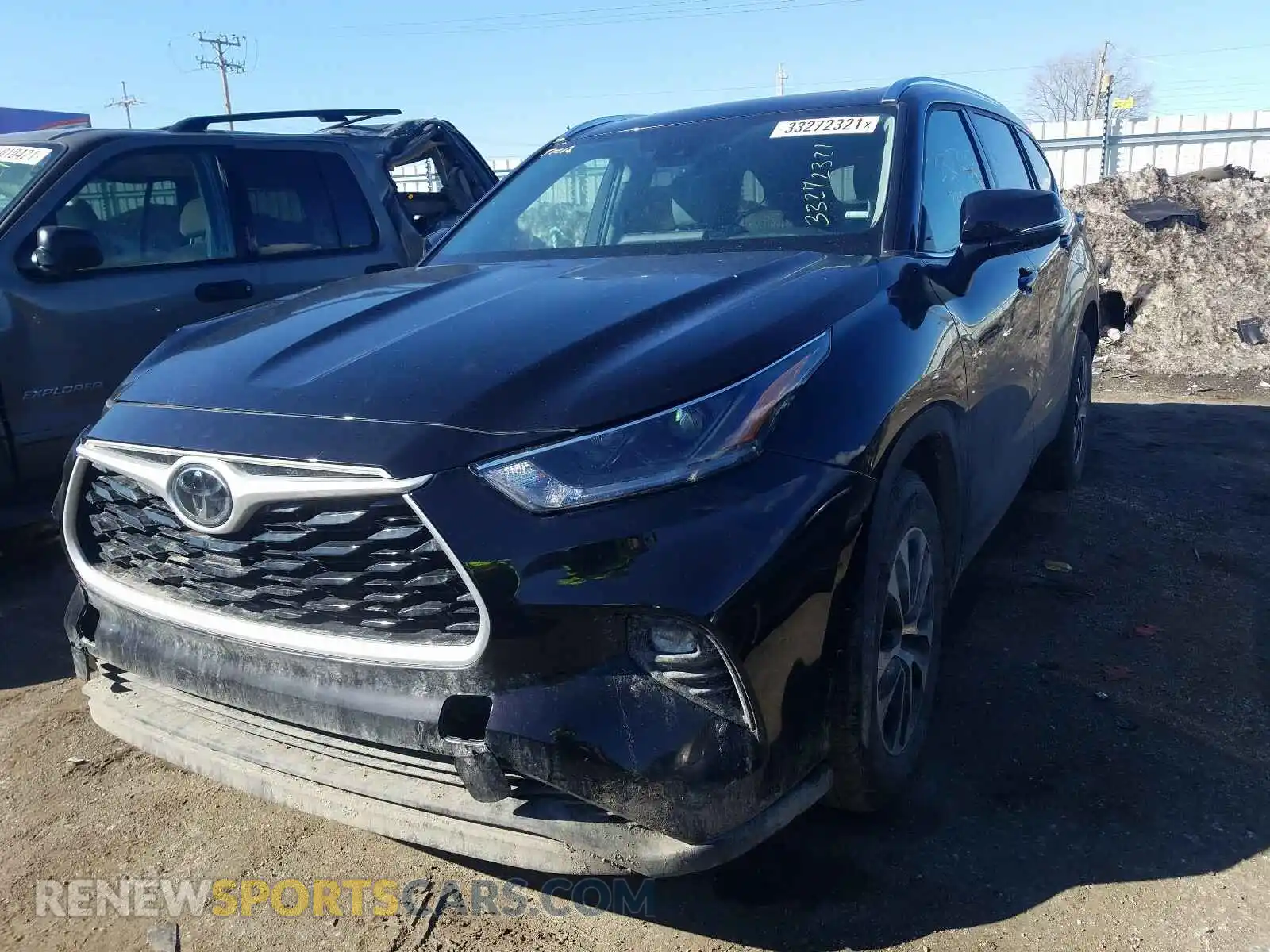 2 fotografías del automóvil dañado 5TDGZRAH0MS041132 TOYOTA HIGHLANDER 2021