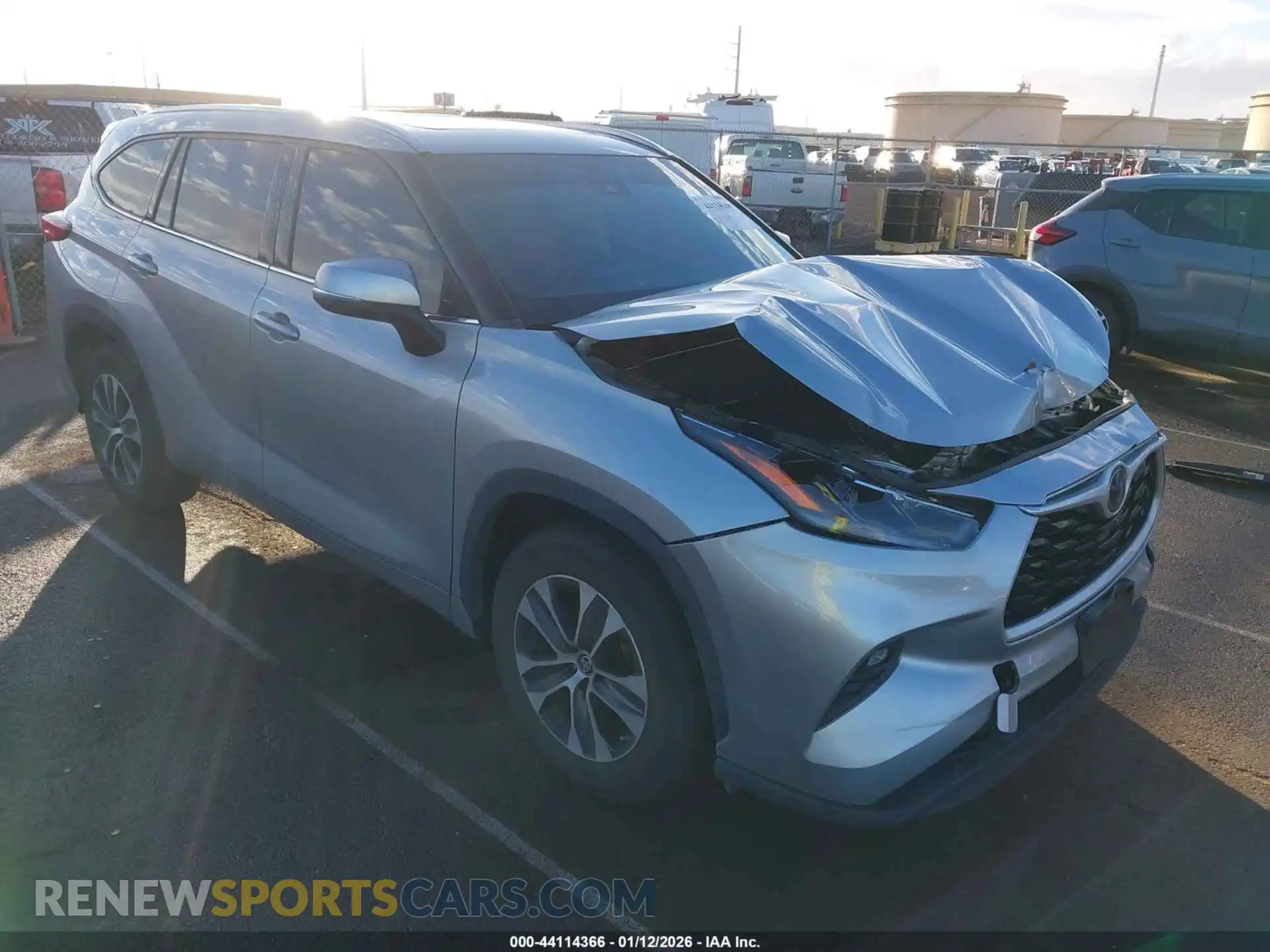 1 Photograph of a damaged car 5TDGZRAH1MS050163 TOYOTA HIGHLANDER 2021