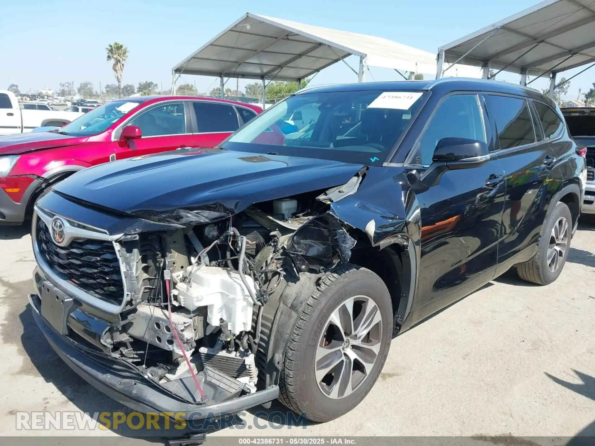 2 Photograph of a damaged car 5TDGZRAH2MS065304 TOYOTA HIGHLANDER 2021