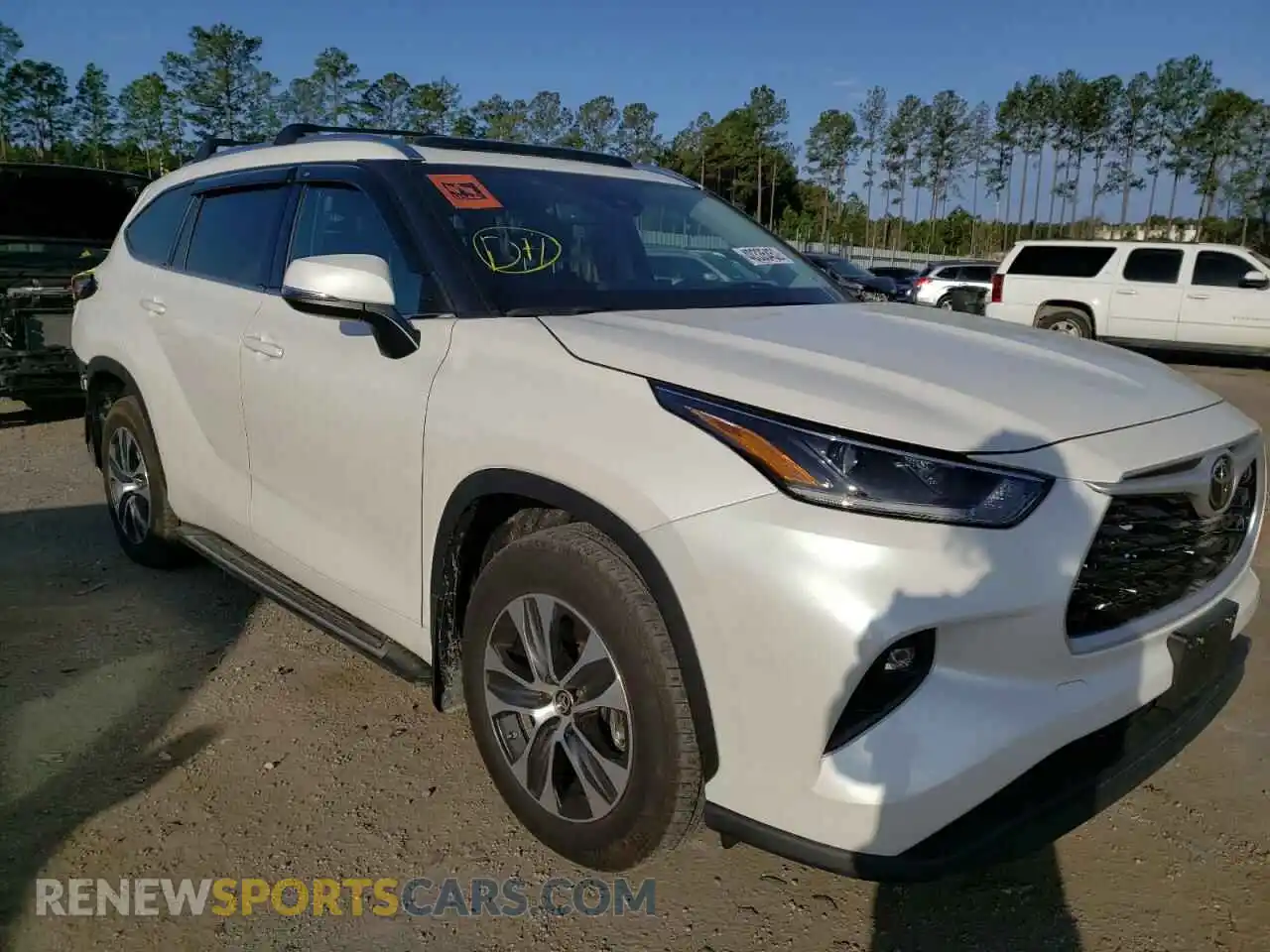 1 Photograph of a damaged car 5TDGZRAH2MS076769 TOYOTA HIGHLANDER 2021