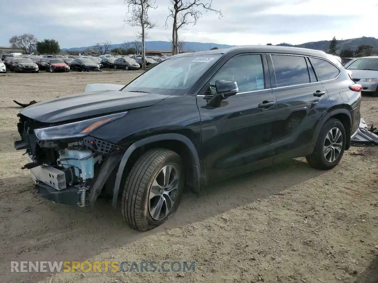 1 Photograph of a damaged car 5TDGZRAH2MS088713 TOYOTA HIGHLANDER 2021