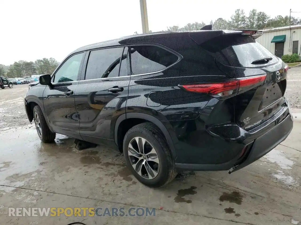 2 Photograph of a damaged car 5TDGZRAH2MS536710 TOYOTA HIGHLANDER 2021