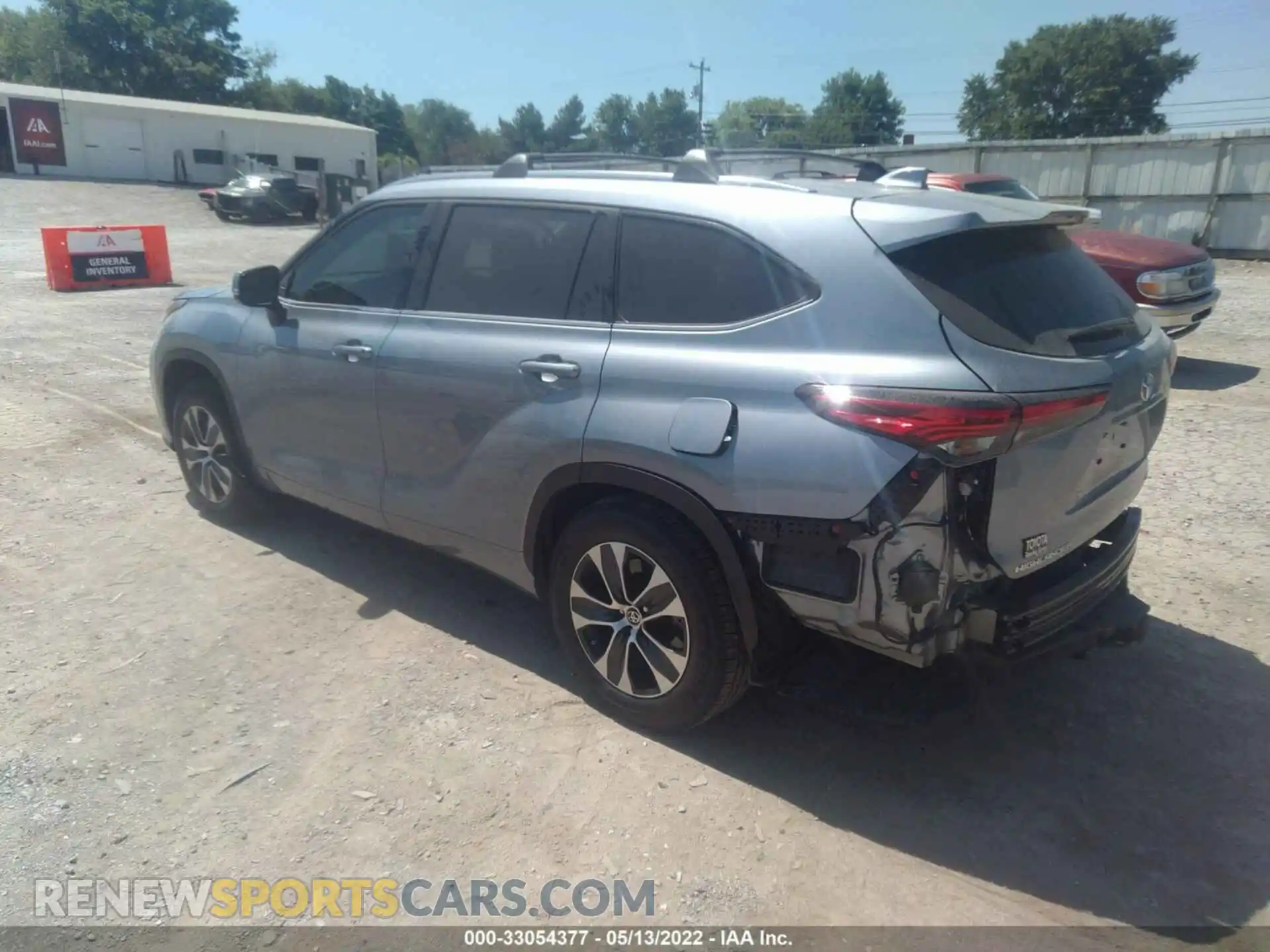 3 Photograph of a damaged car 5TDGZRAH3MS050603 TOYOTA HIGHLANDER 2021