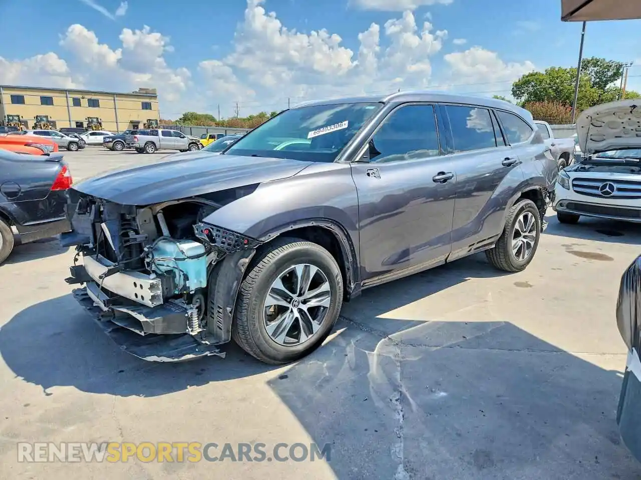 1 Photograph of a damaged car 5TDGZRAH3MS518295 TOYOTA HIGHLANDER 2021