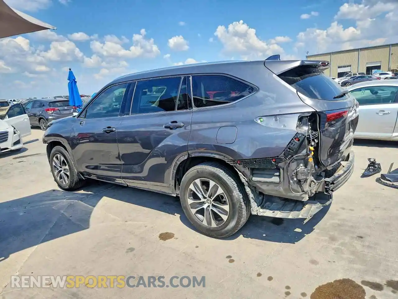 2 Photograph of a damaged car 5TDGZRAH3MS518295 TOYOTA HIGHLANDER 2021