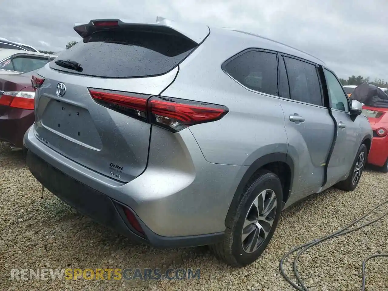 3 Photograph of a damaged car 5TDGZRAH4MS036550 TOYOTA HIGHLANDER 2021